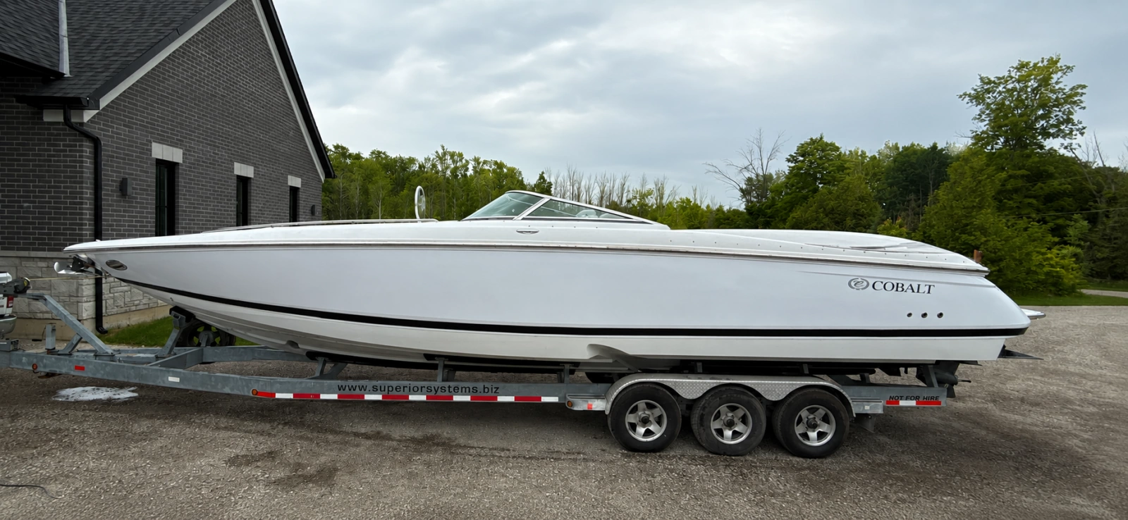 2005 Cobalt 343 34