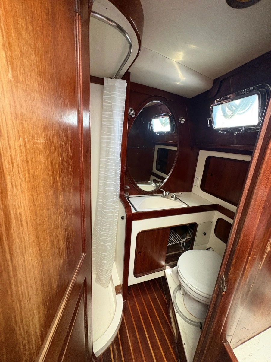 1980 Gulfstar 50 CC Ketch