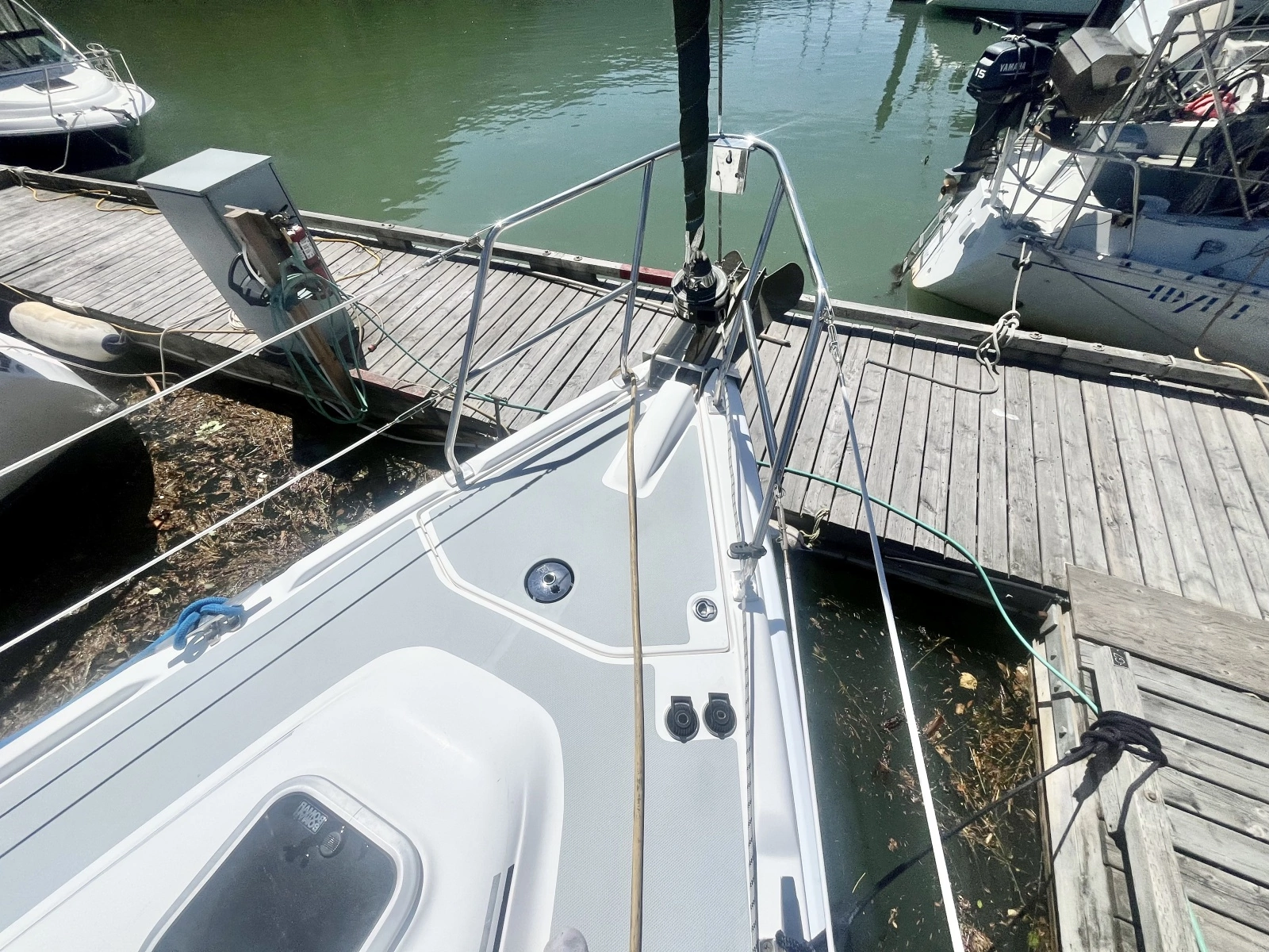 2005 Hunter  41 Aft Cabin