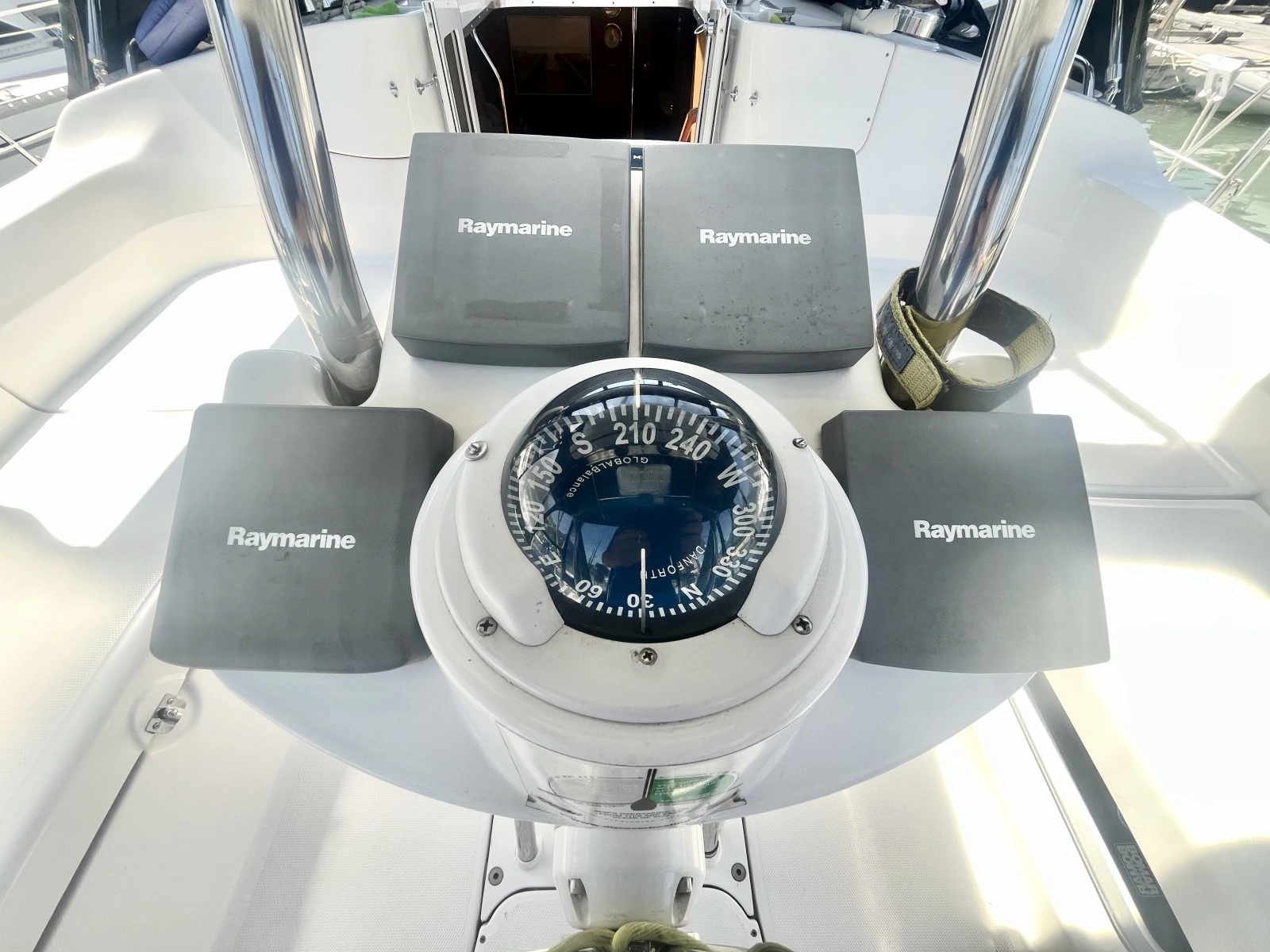 2005 Hunter  41 Aft Cabin