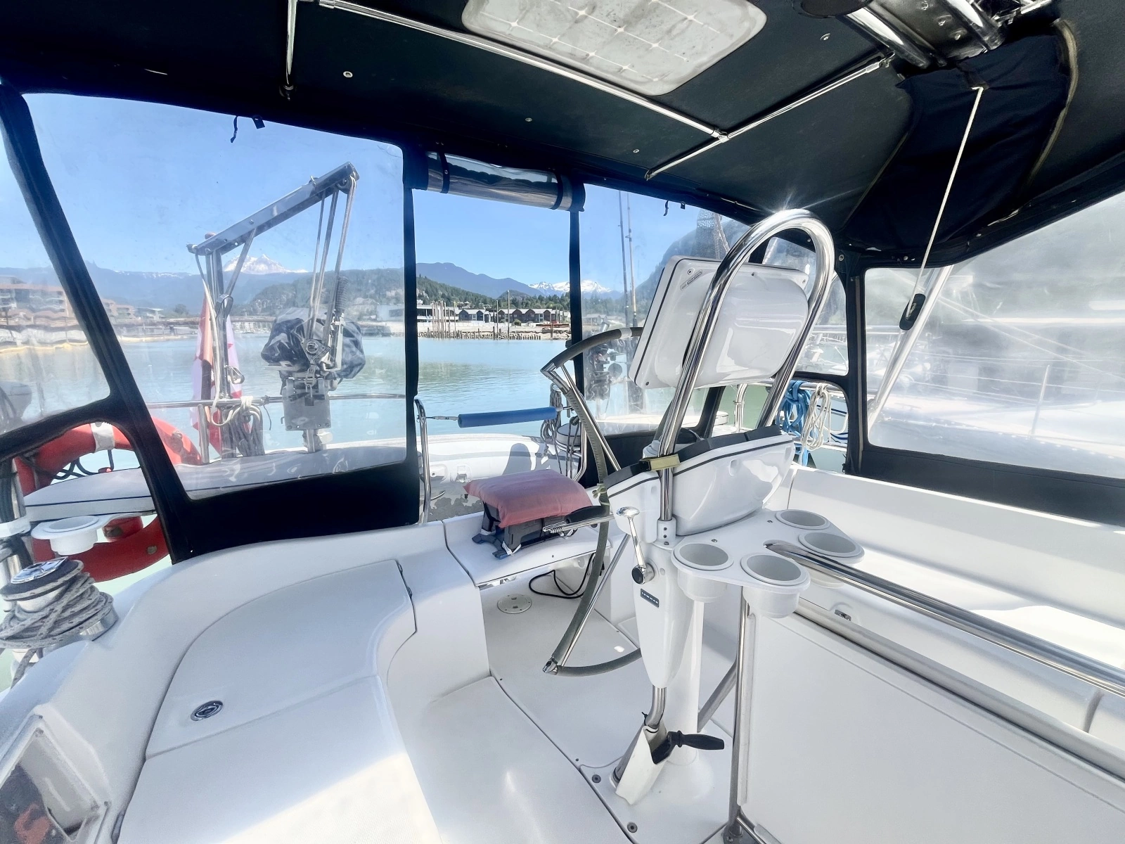 2005 Hunter  41 Aft Cabin