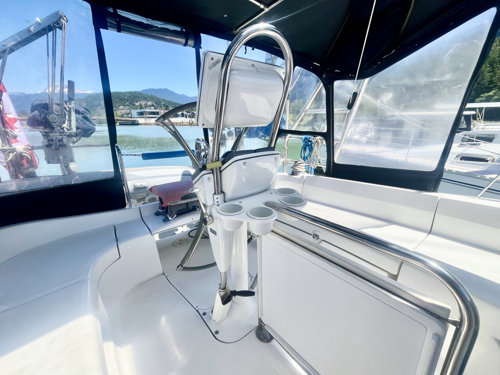 2005 Hunter  41 Aft Cabin