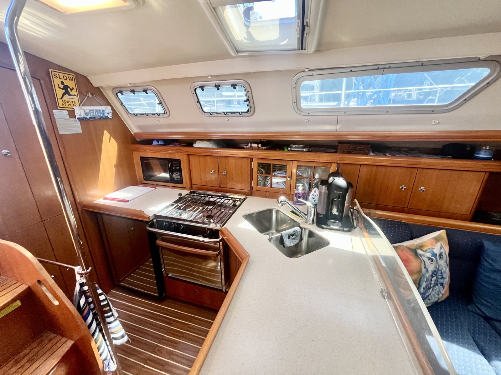 2005 Hunter  41 Aft Cabin