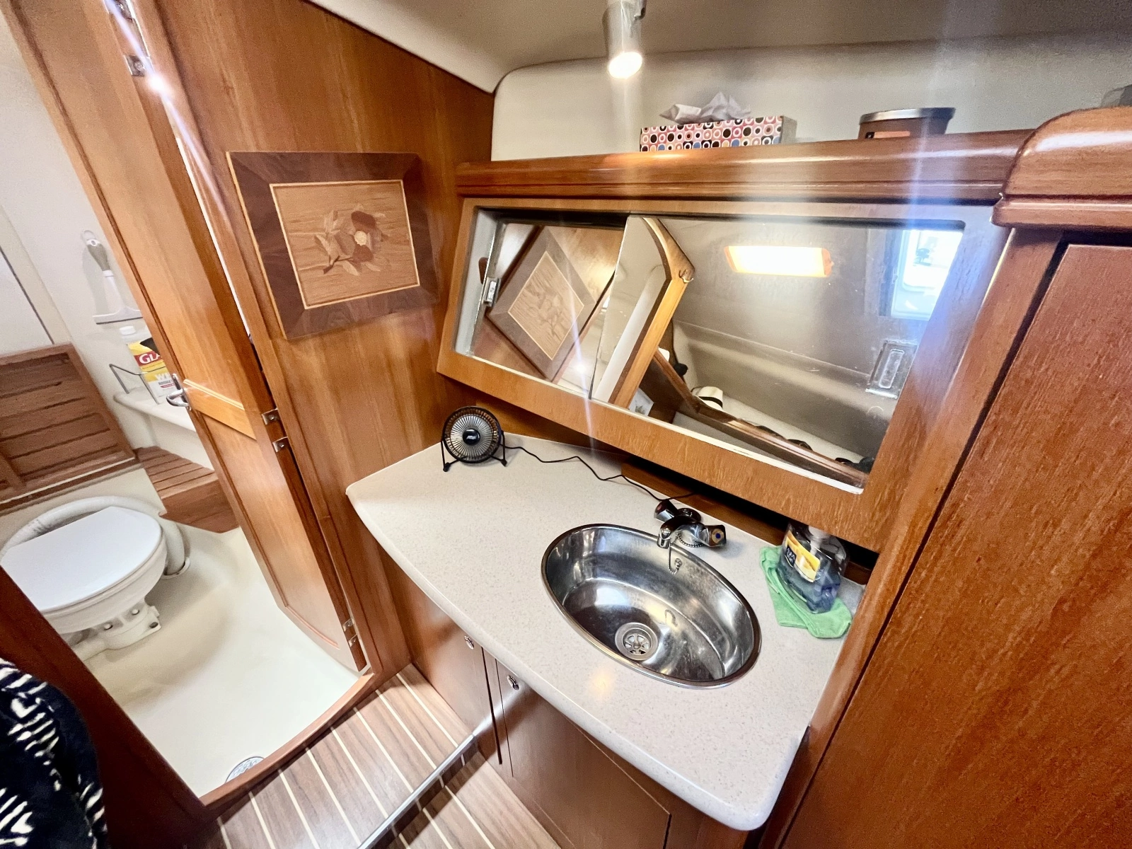 2005 Hunter  41 Aft Cabin
