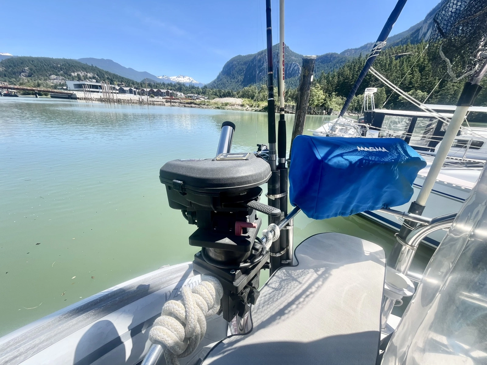 2005 Hunter  41 Aft Cabin