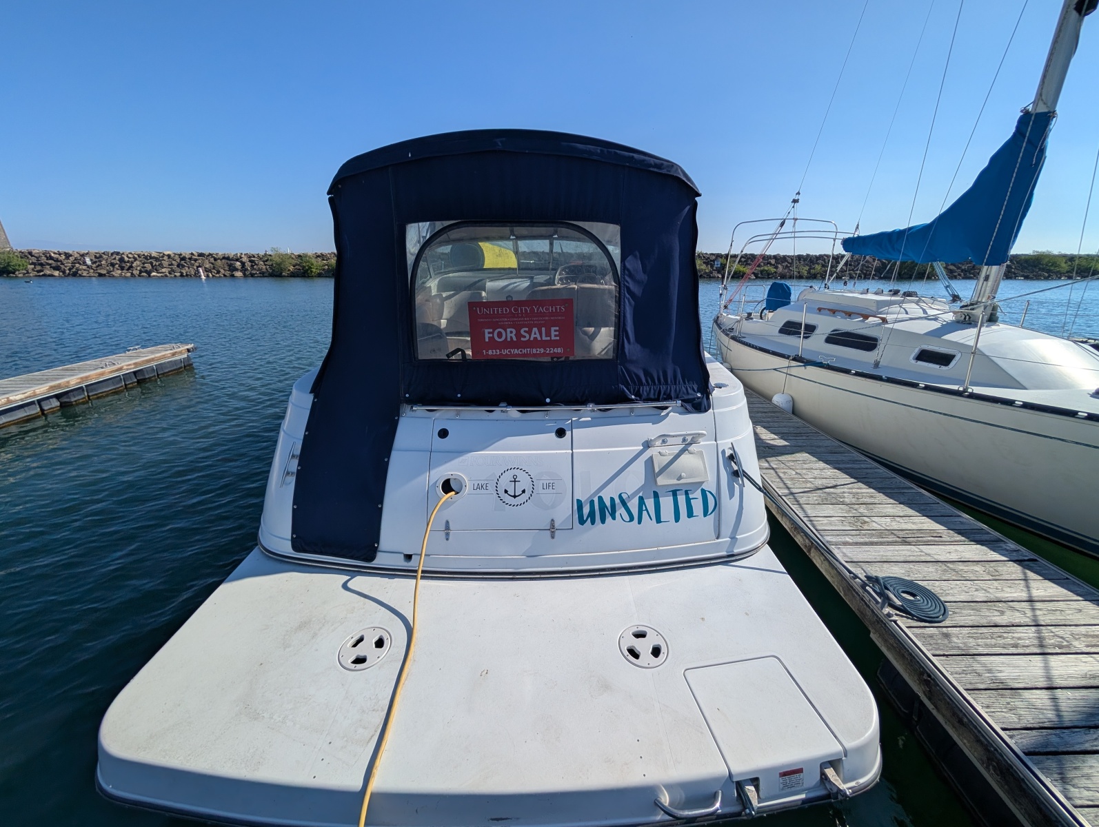 2000 Four Winns 298 Vista 29