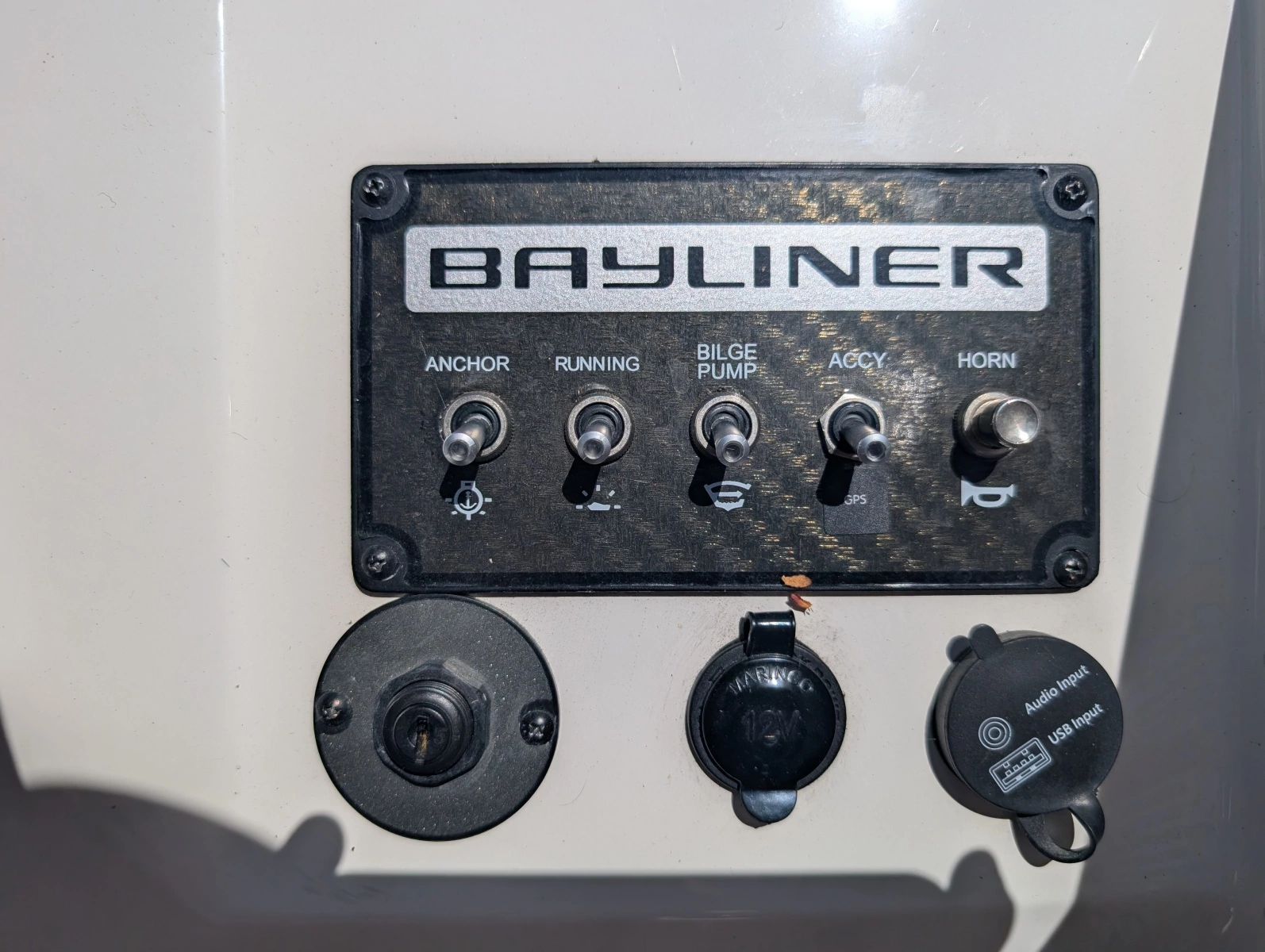 2023 Bayliner Element M17