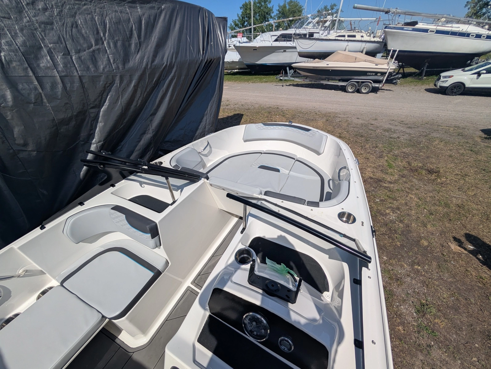 2023 Bayliner Element M17