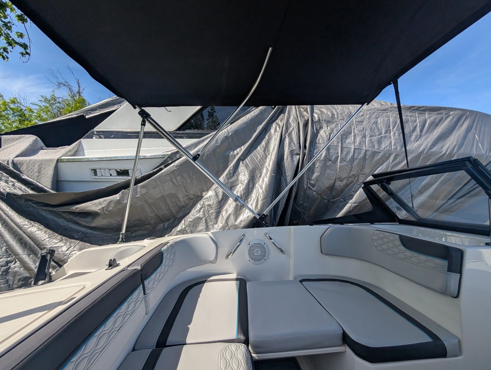 2023 Bayliner Element M17