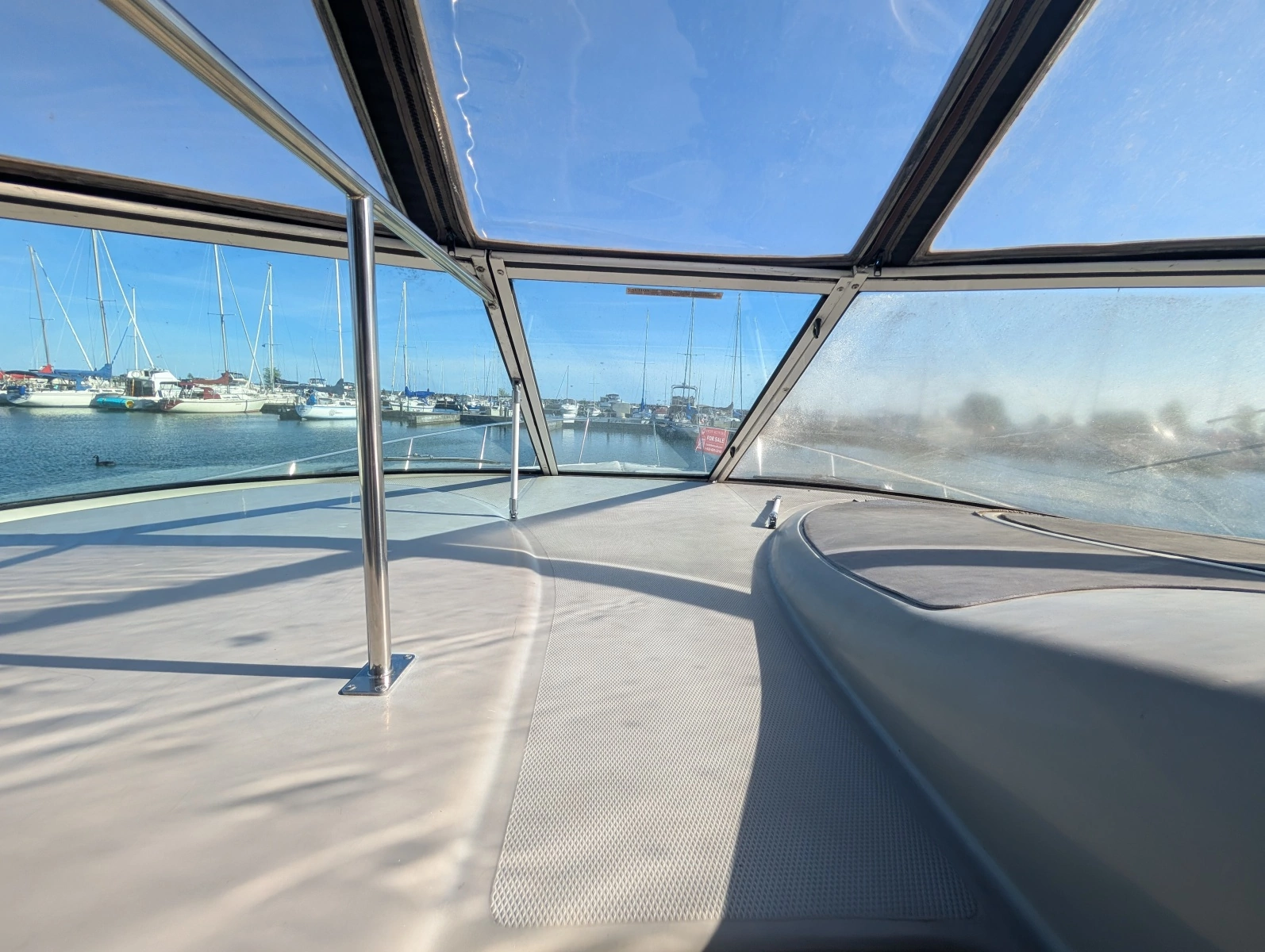 2002 Cruisers Yachts 3672 40