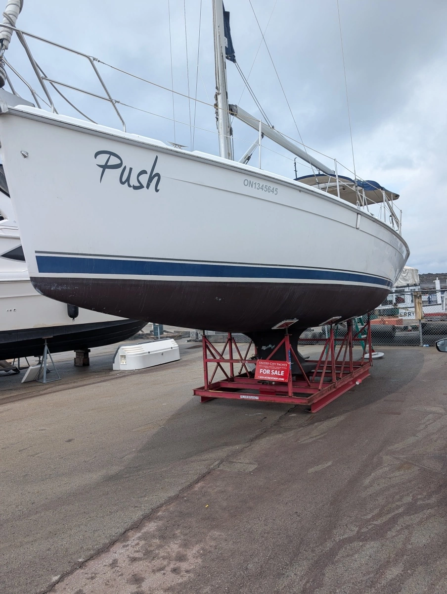 2006 Hunter 38