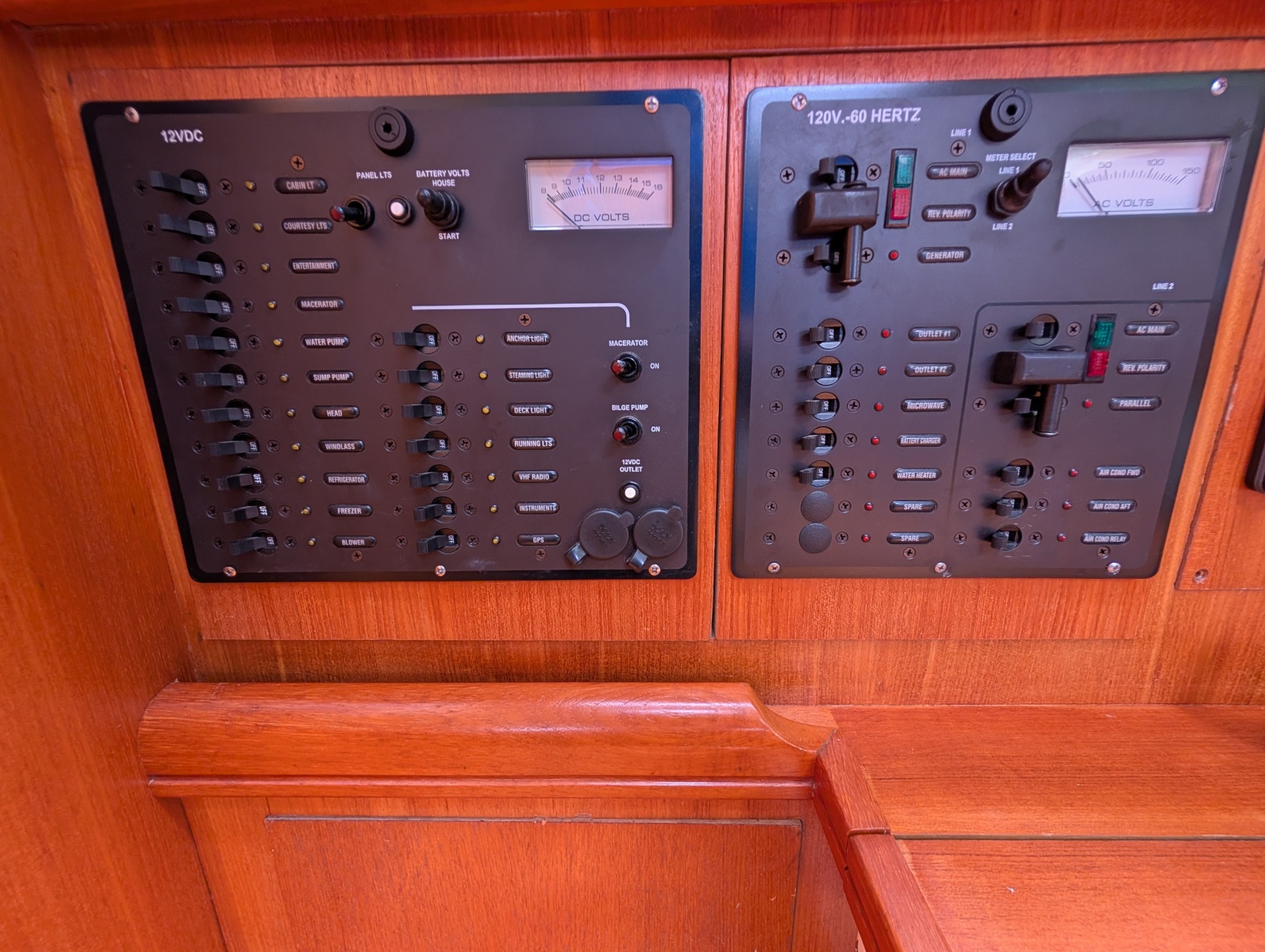 2006 Hunter 38