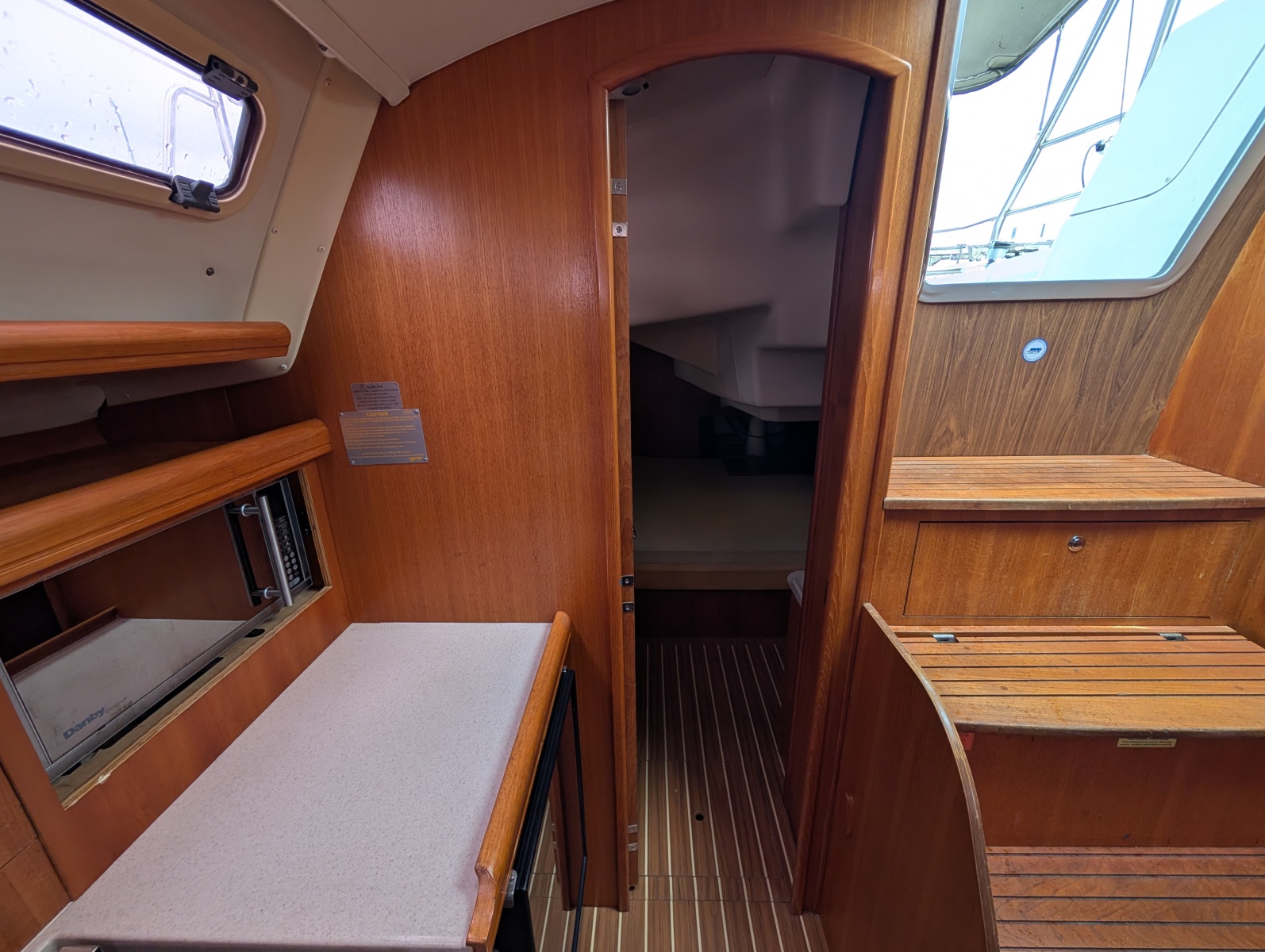 2006 Hunter 38