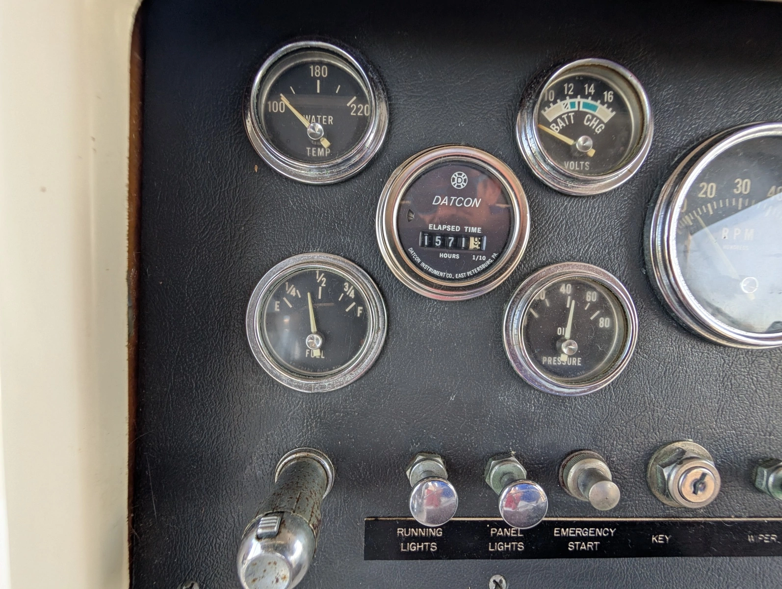 1977 Trojan 36 Tri-Cabin 36