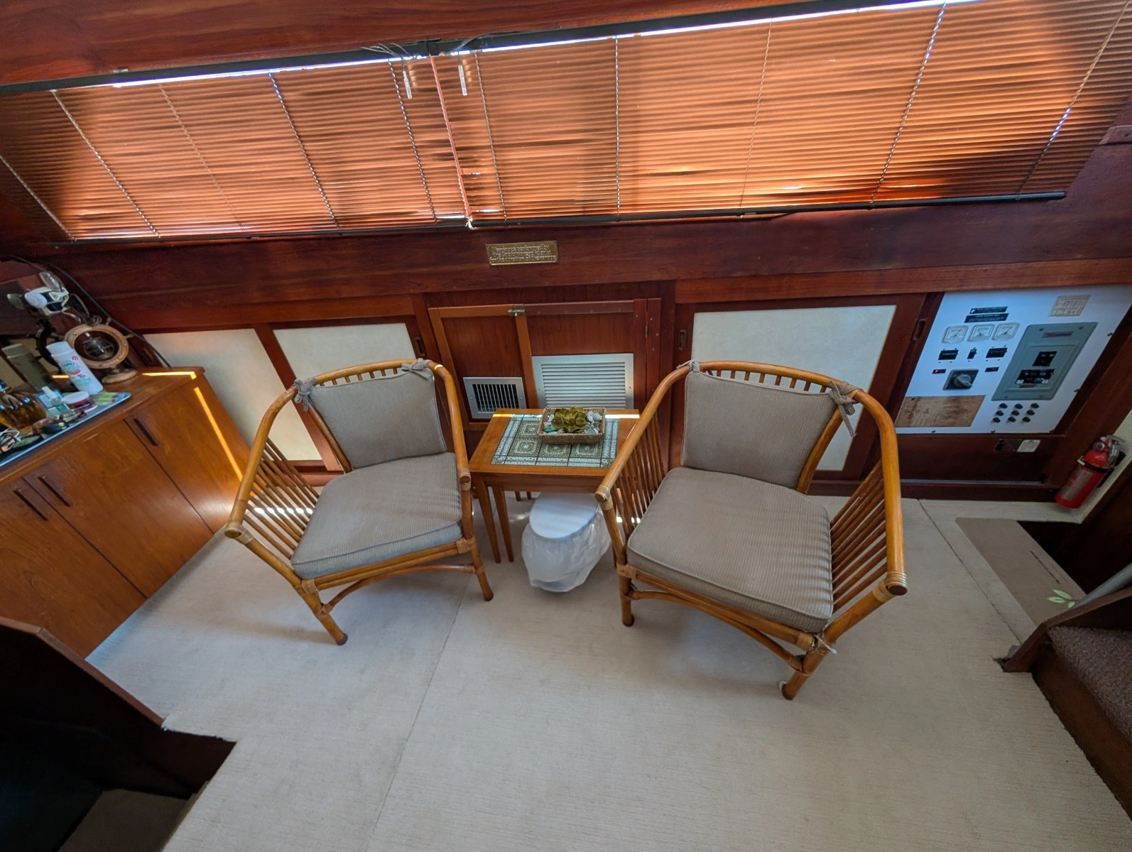 1977 Trojan 36 Tri-Cabin 36