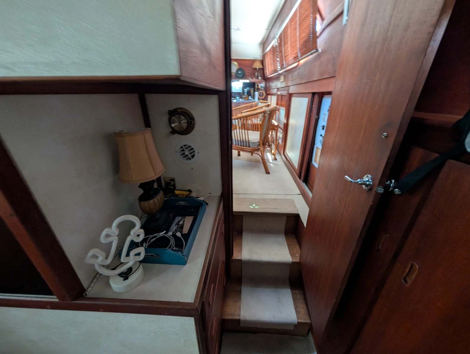1977 Trojan 36 Tri-Cabin 36