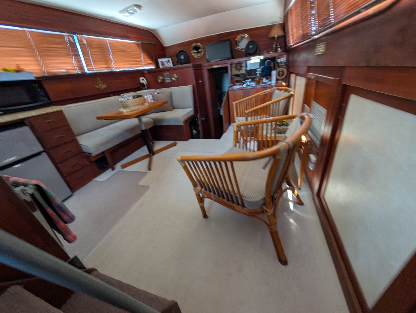 1977 Trojan 36 Tri-Cabin 36