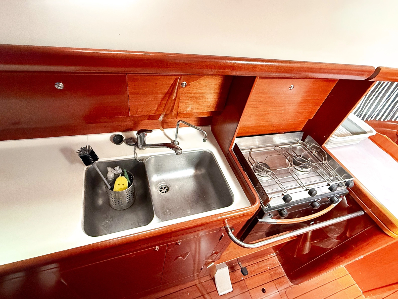 2005 Beneteau  Oceanis Clipper 423
