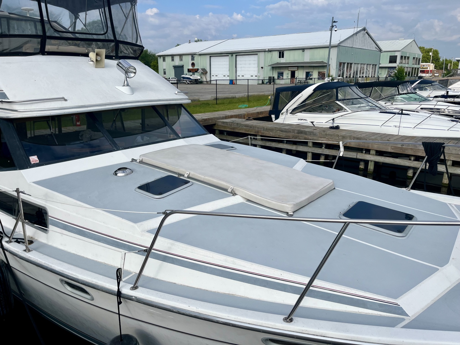 1990 Bayliner 3888 Motoryacht 38