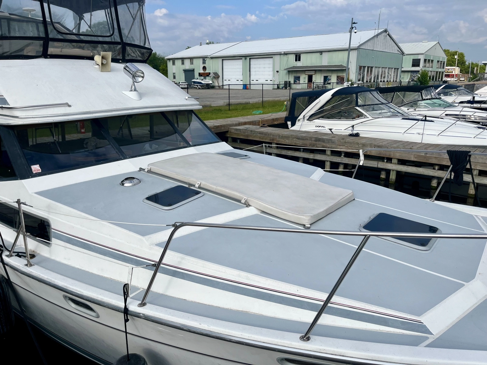 1990 Bayliner 3888 Motoryacht 38