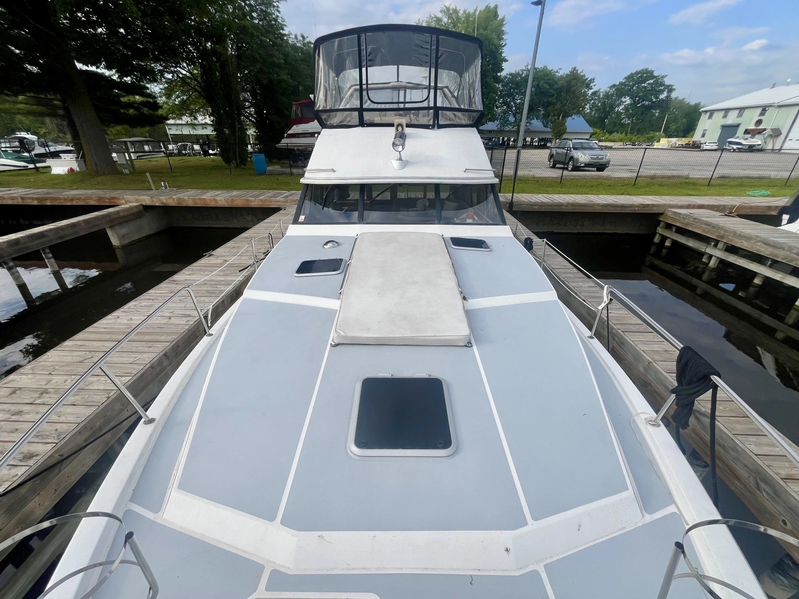 1990 Bayliner 3888 Motoryacht 38