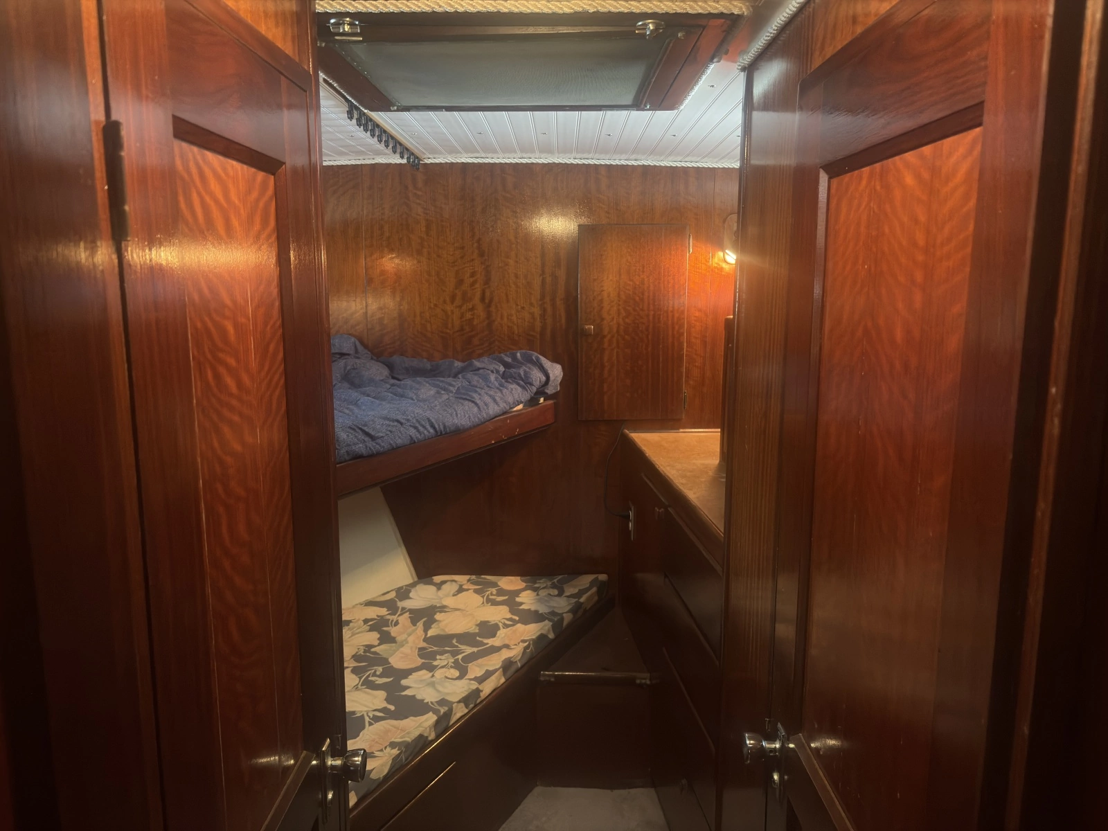 1973 Hatteras 53 Convertable