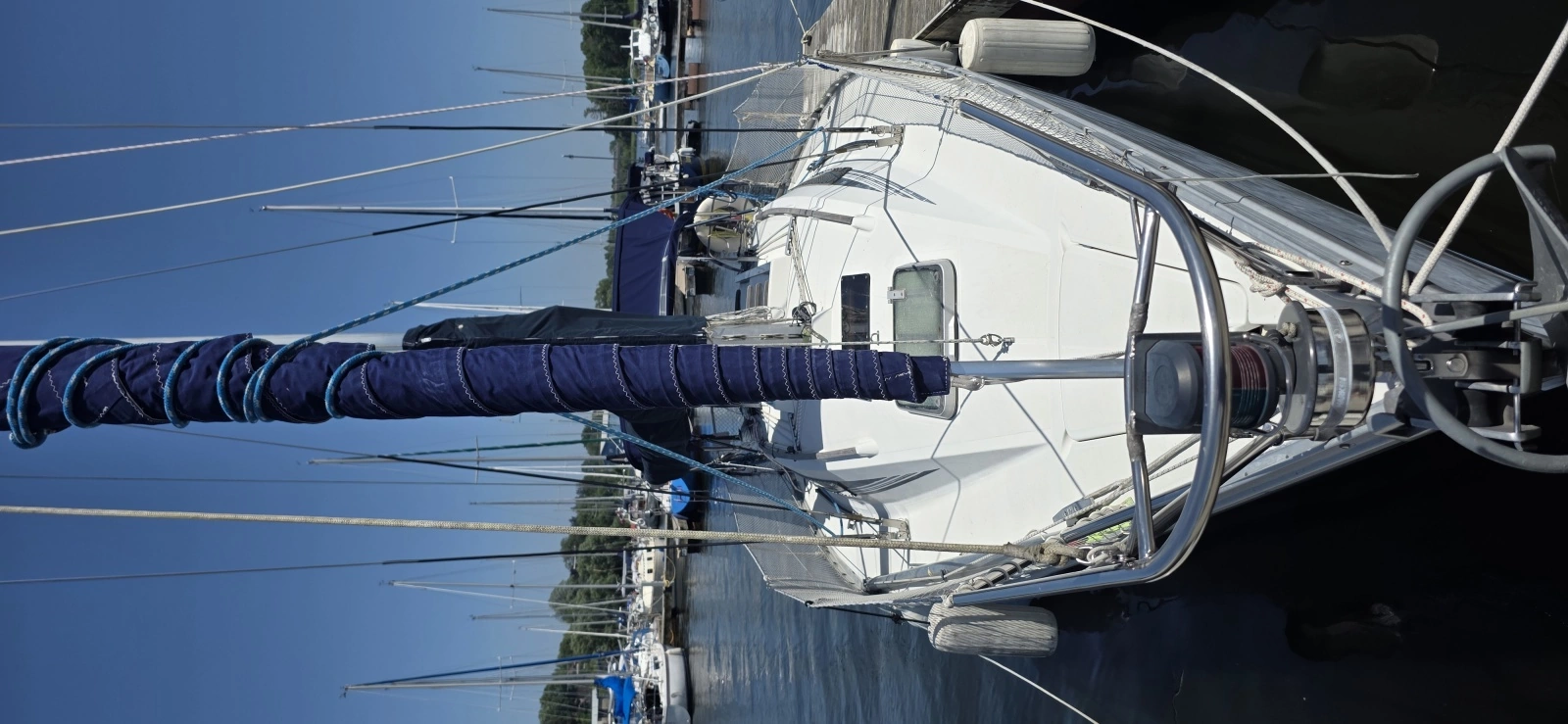 1985 Beneteau First 305