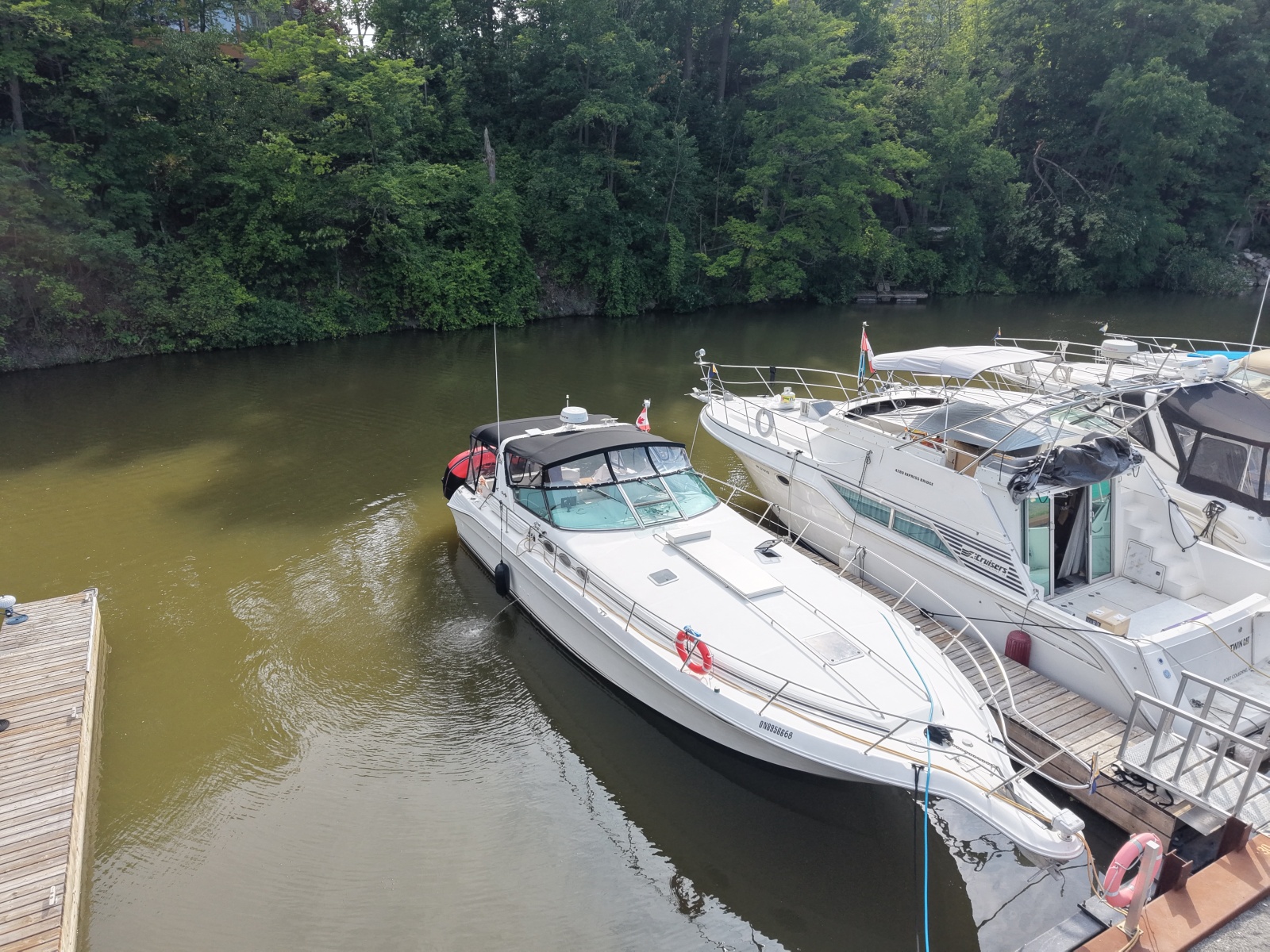 1998 Sea Ray 400 Express