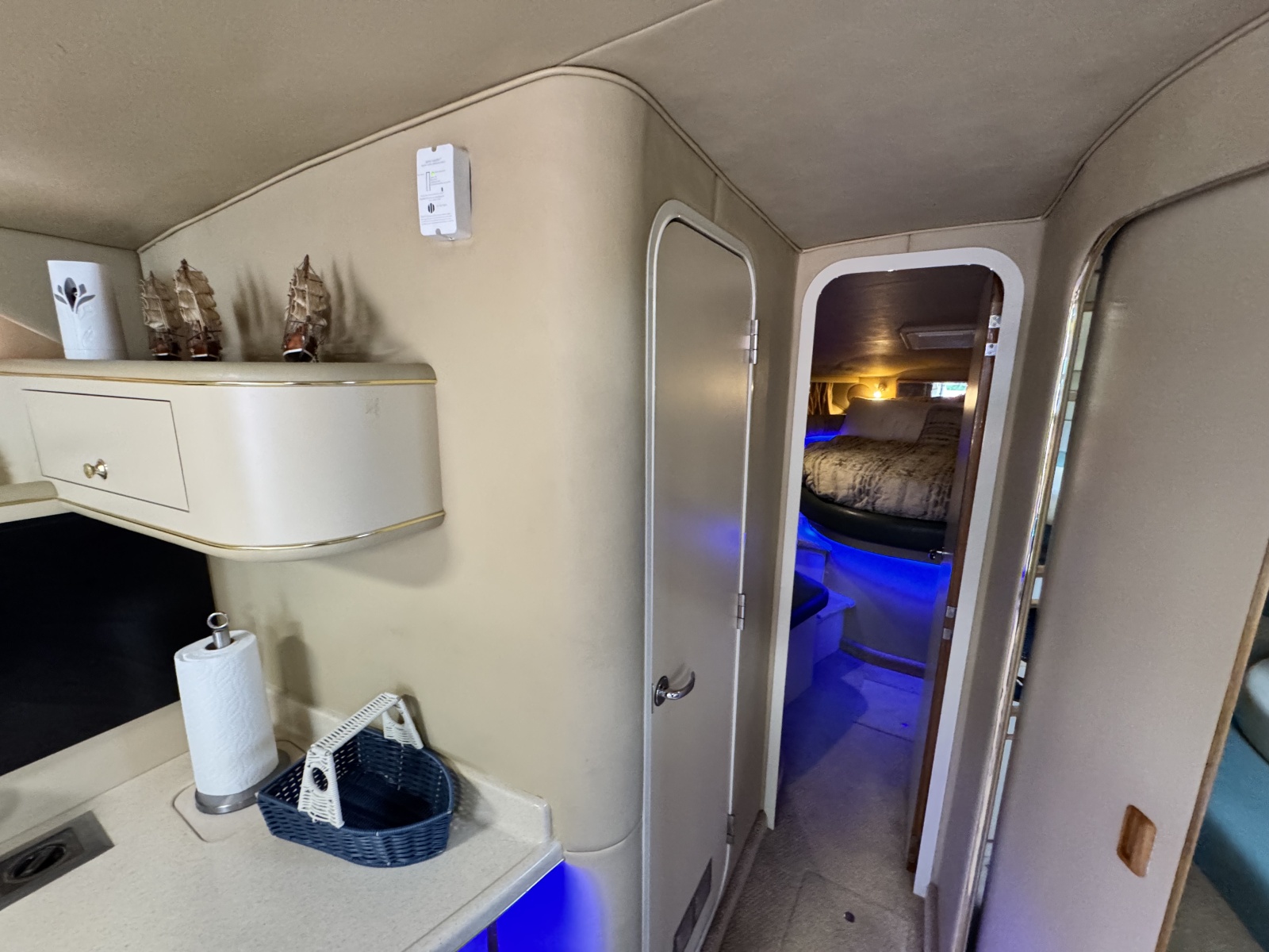 1998 Sea Ray 400 Express