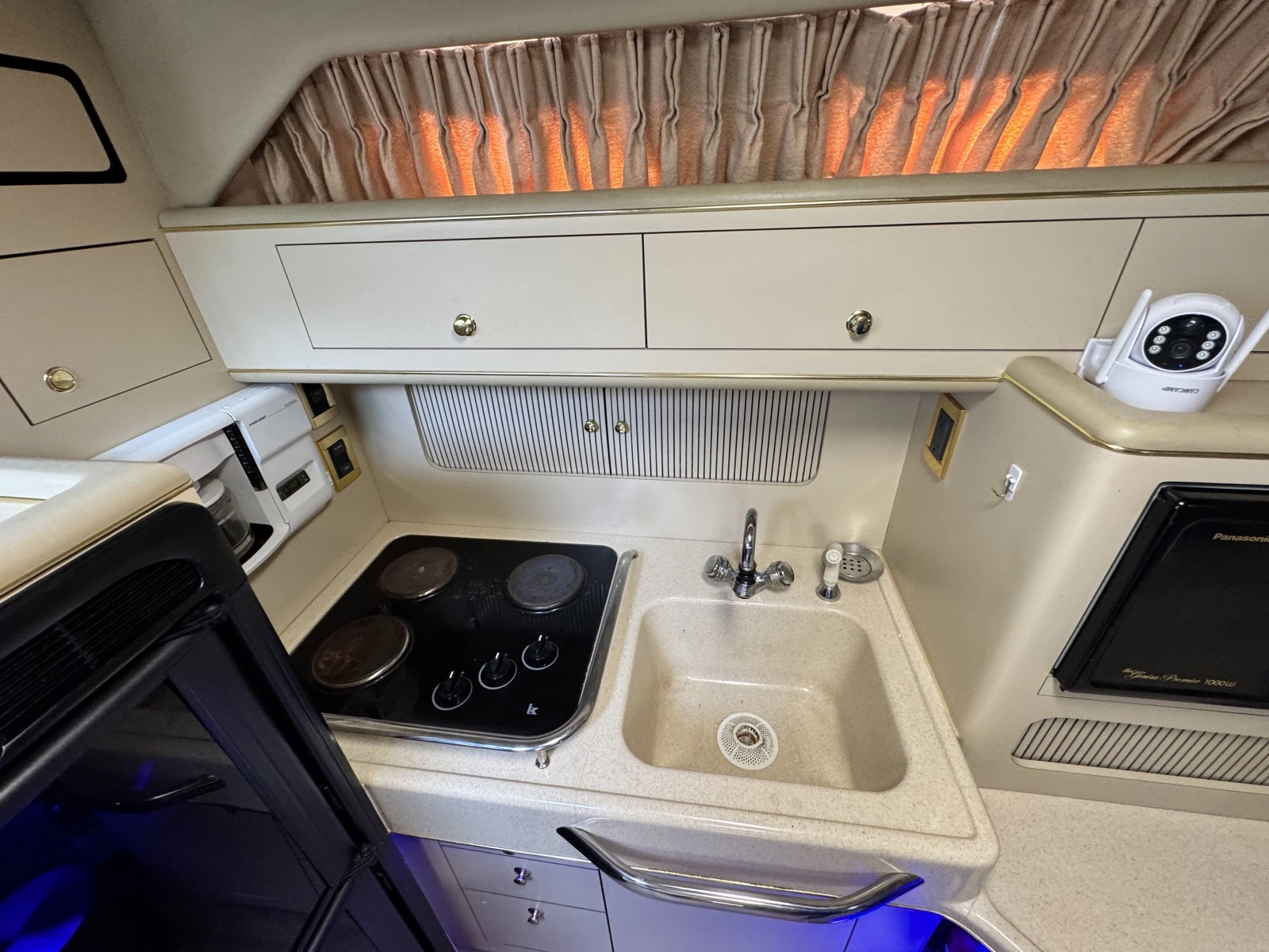 1998 Sea Ray 400 Express