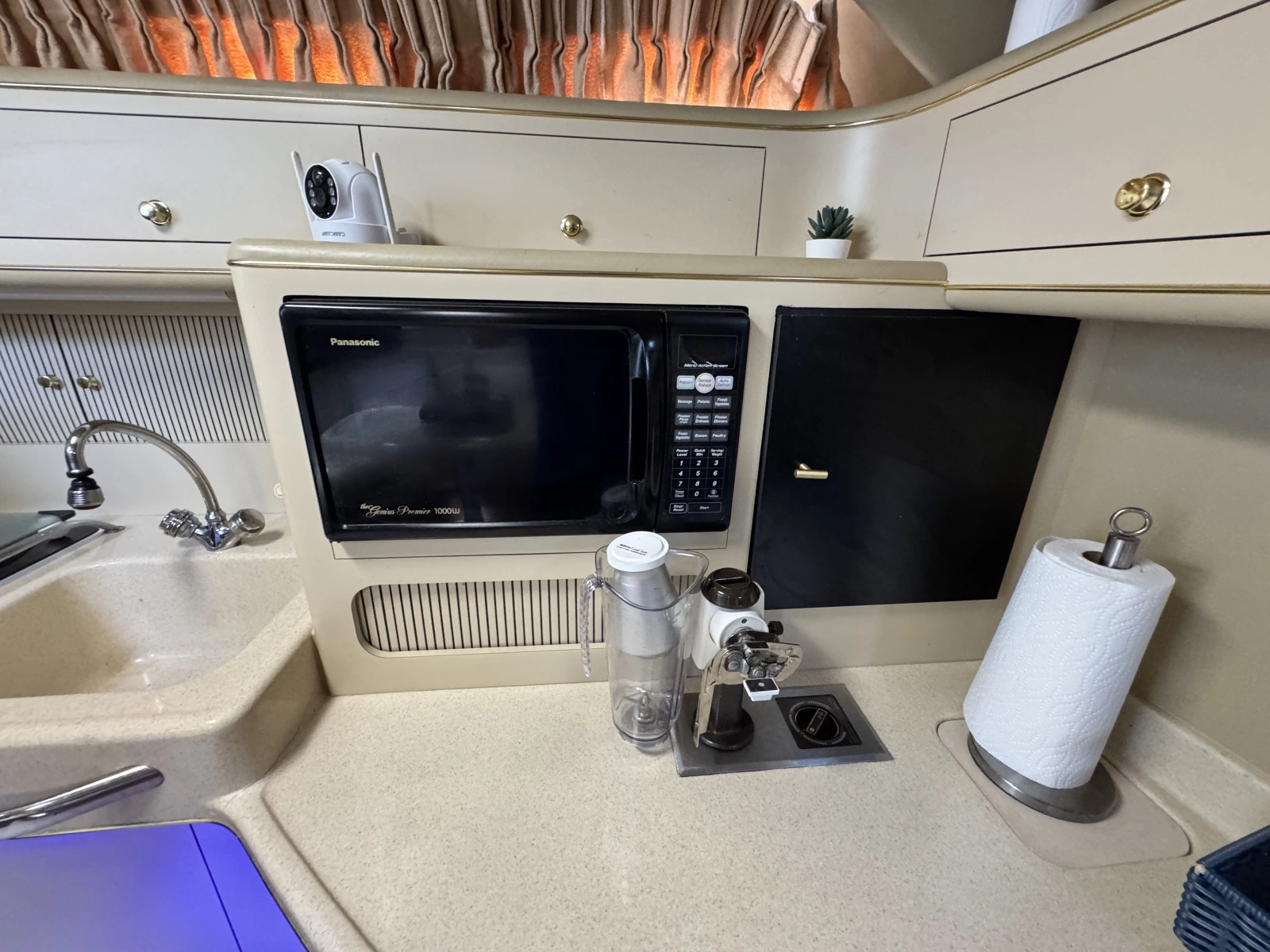 1998 Sea Ray 400 Express