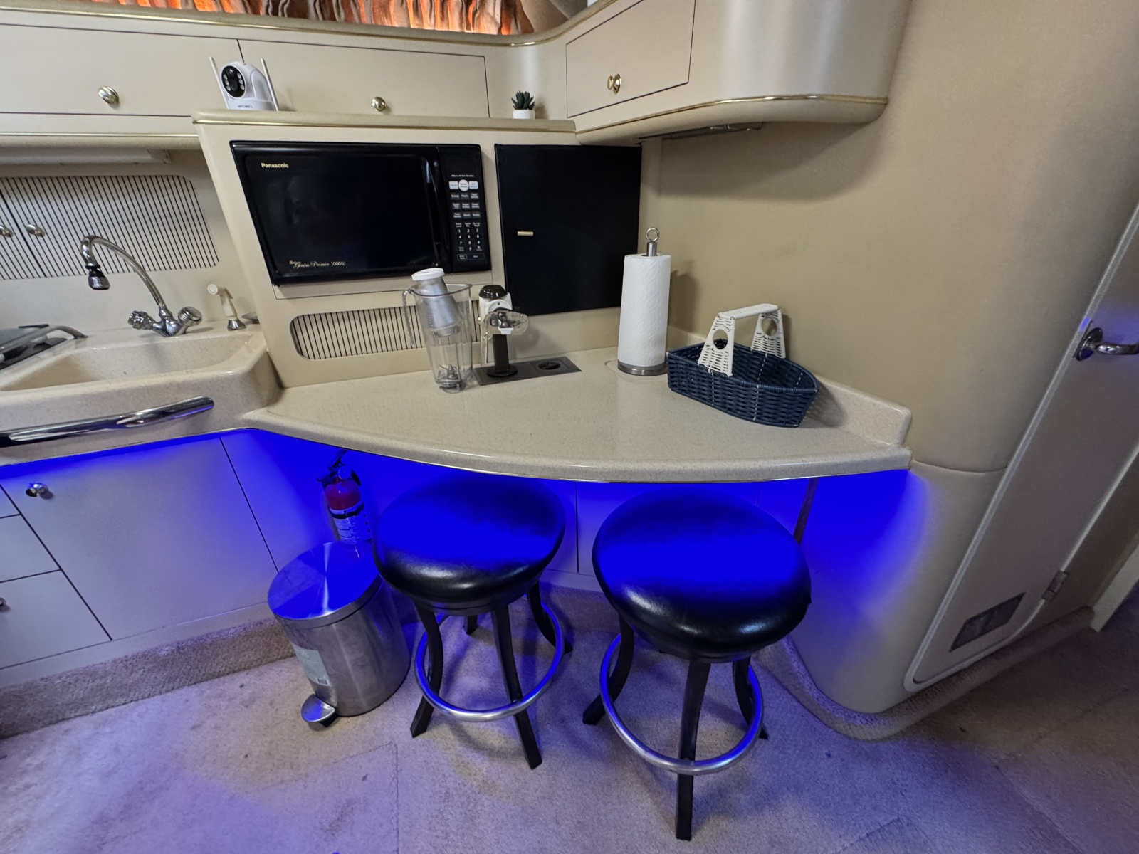 1998 Sea Ray 400 Express