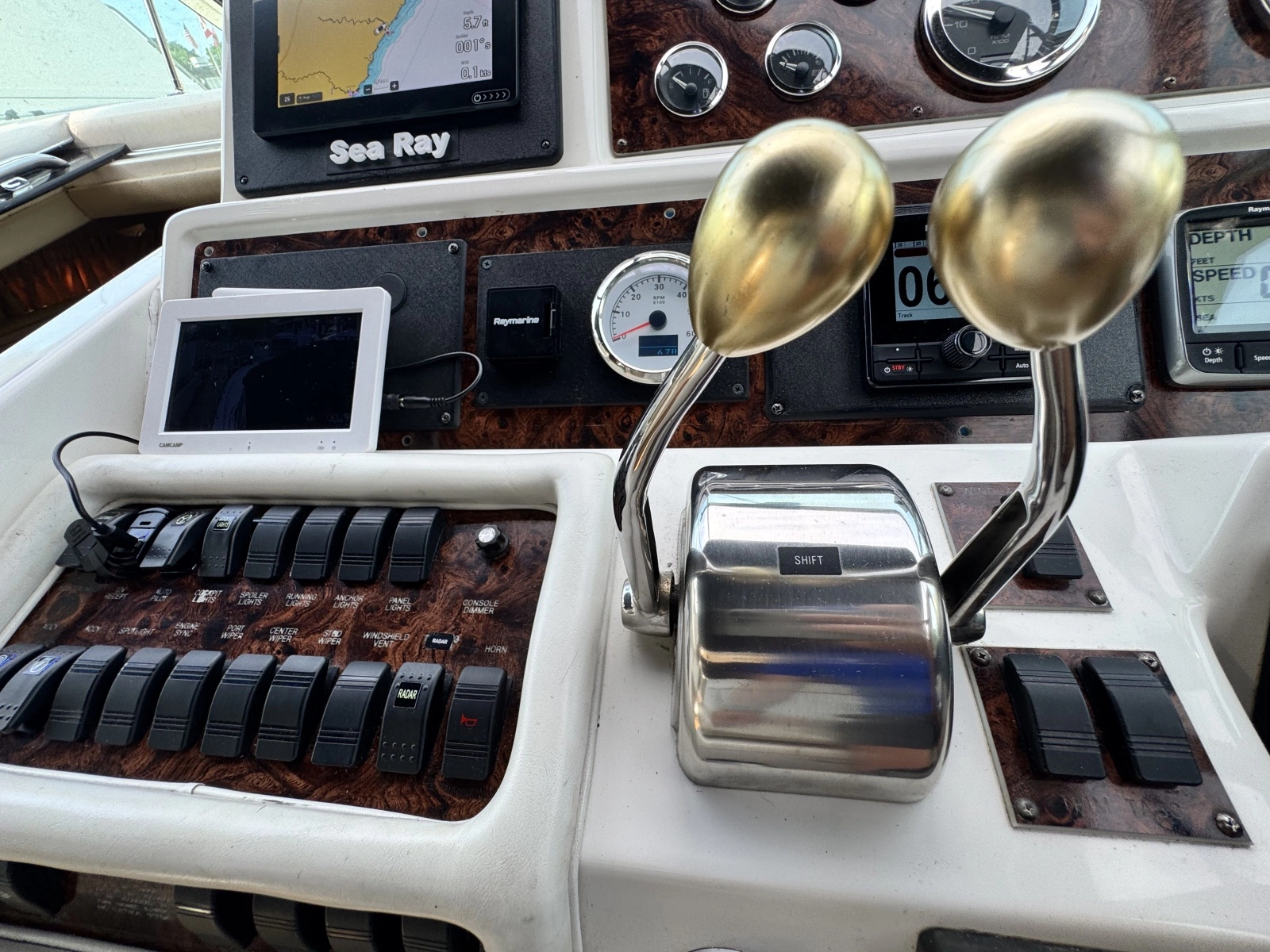 1998 Sea Ray 400 Express