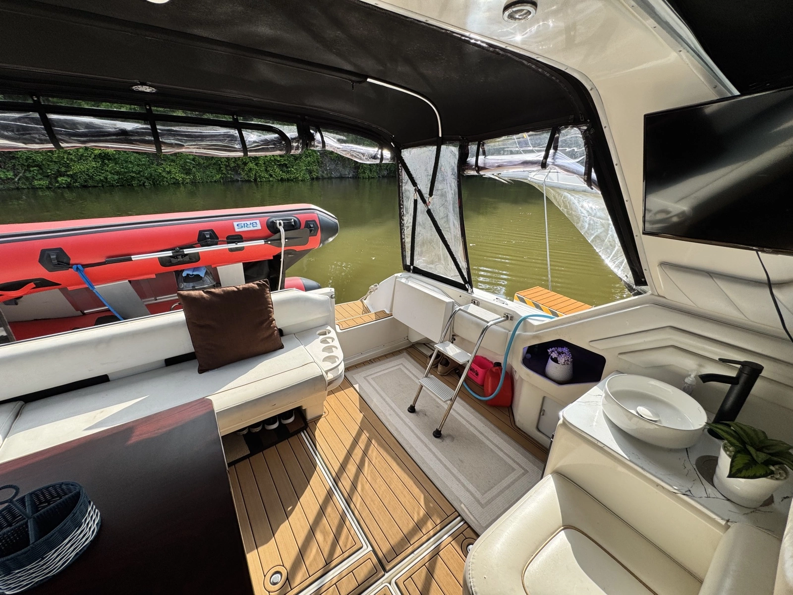 1998 Sea Ray 400 Express