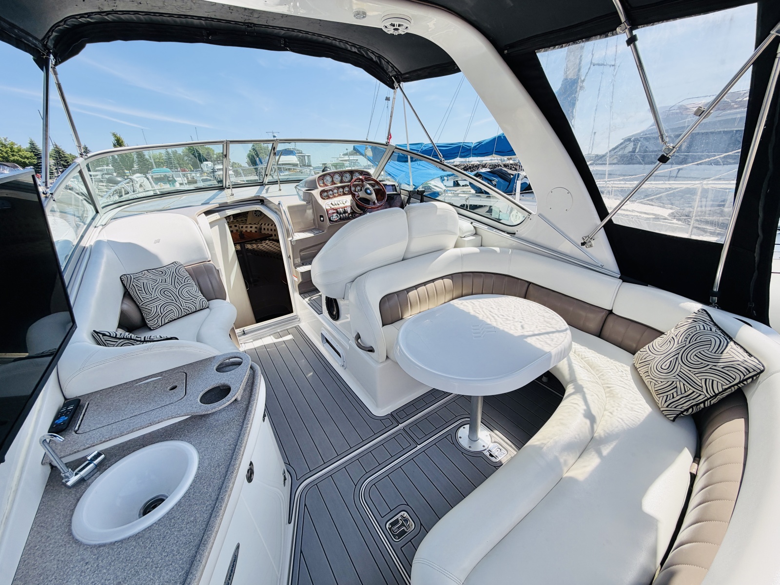 2006 Four Winns 288 Vista