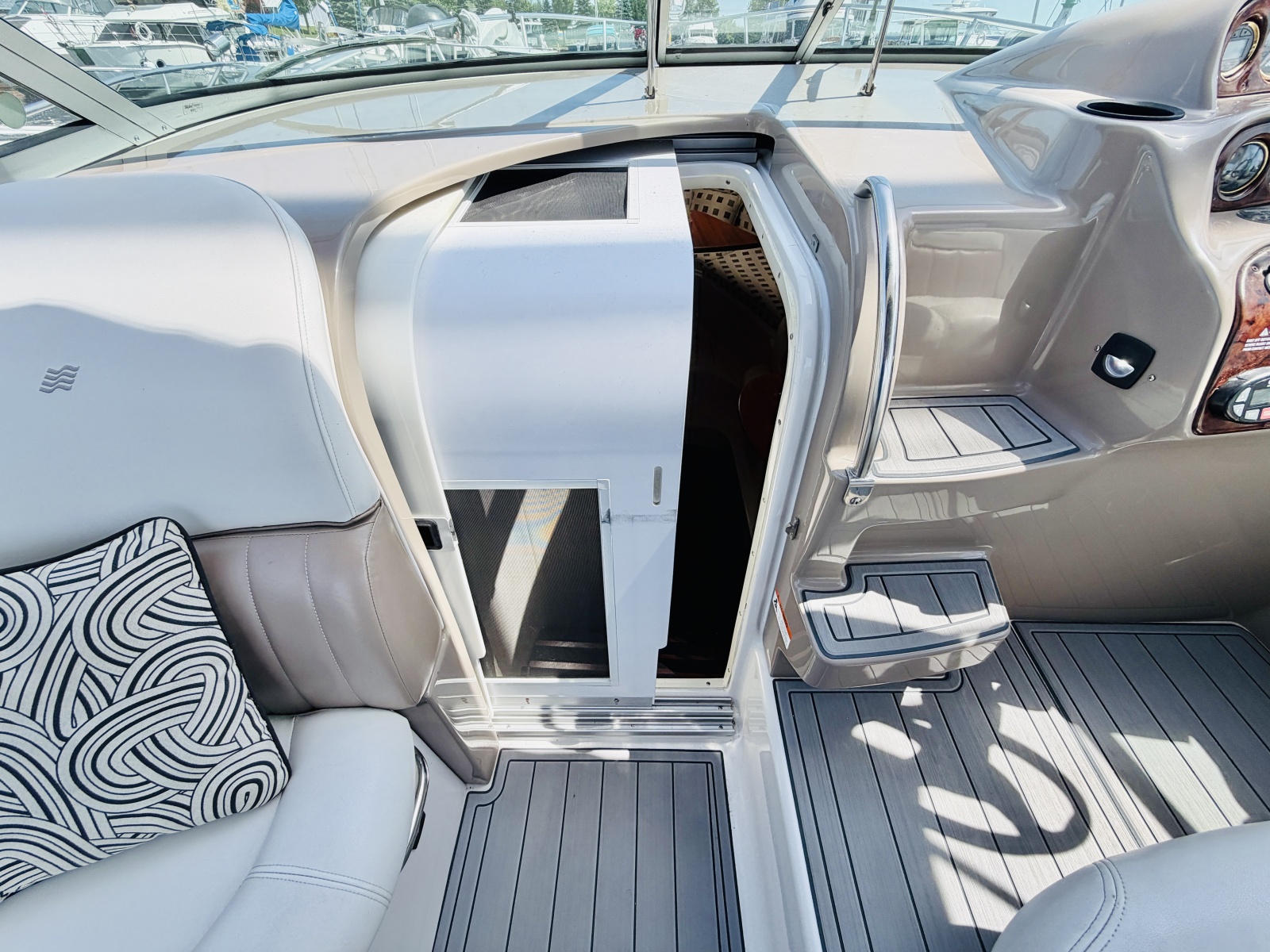 2006 Four Winns 288 Vista