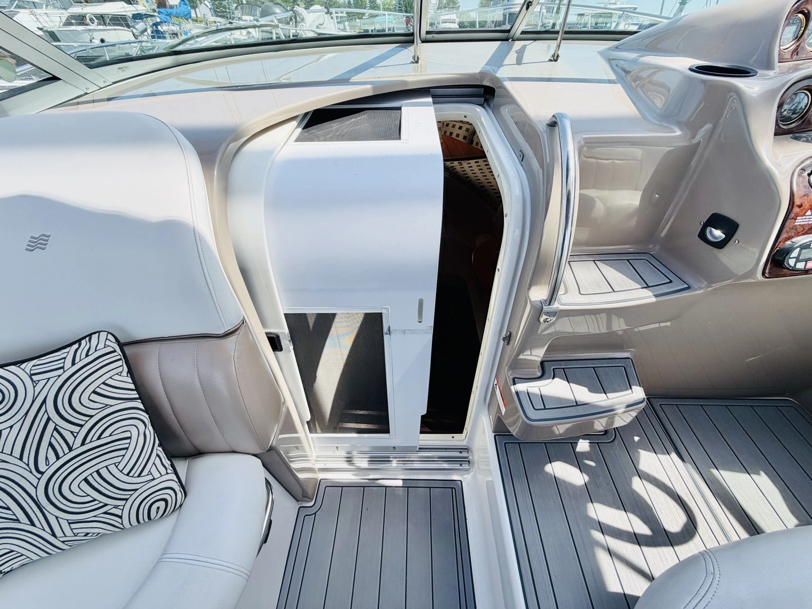2006 Four Winns 288 Vista