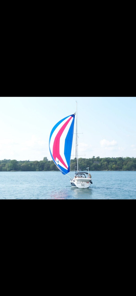 2006 Hunter 410 Deck Salon