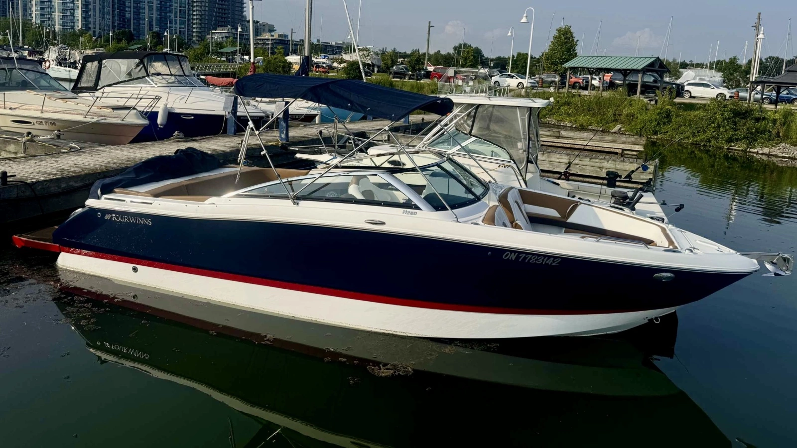 2022 Four Winns H260