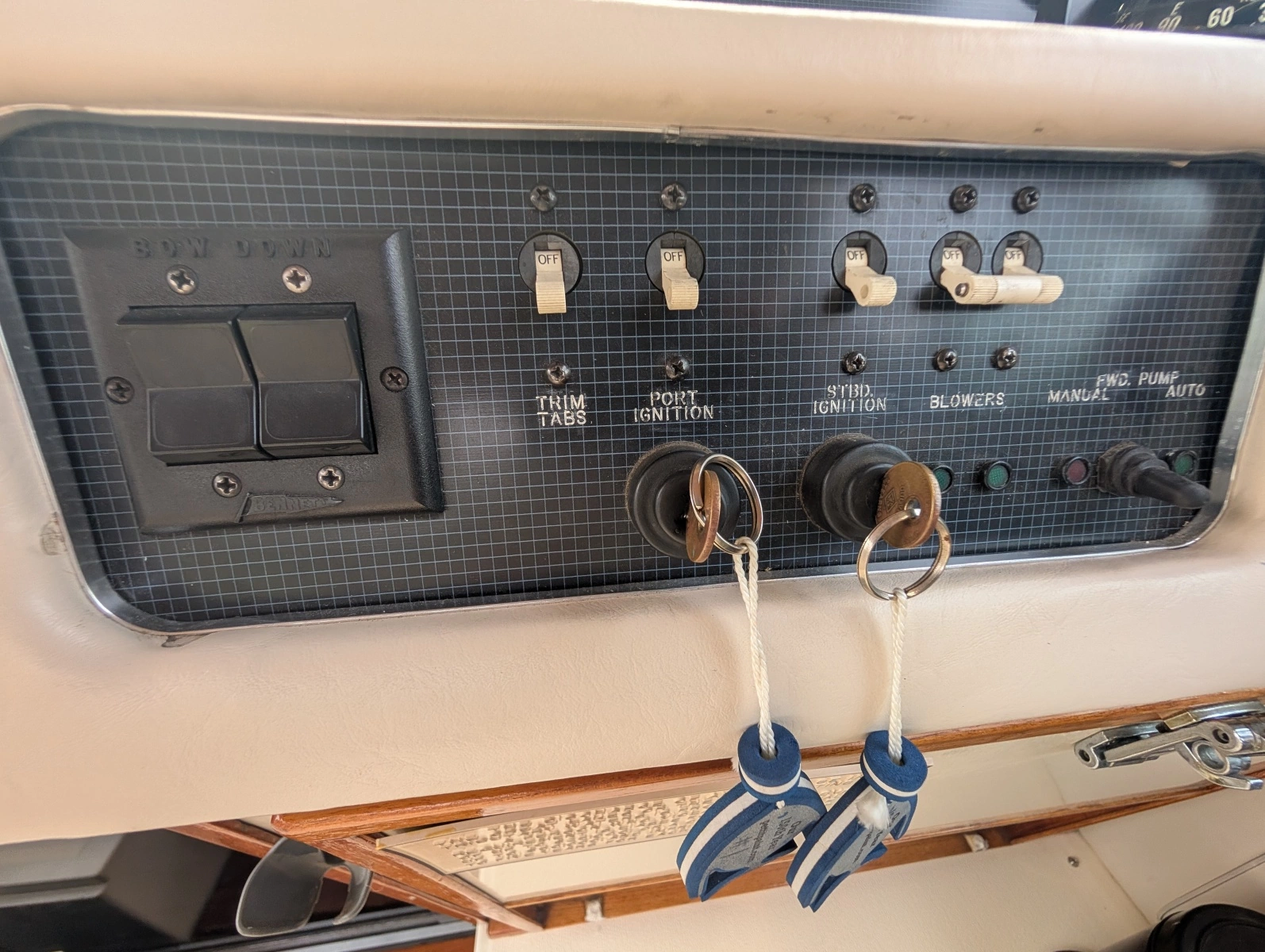 1986 Sea Ray 300 Weekender 30
