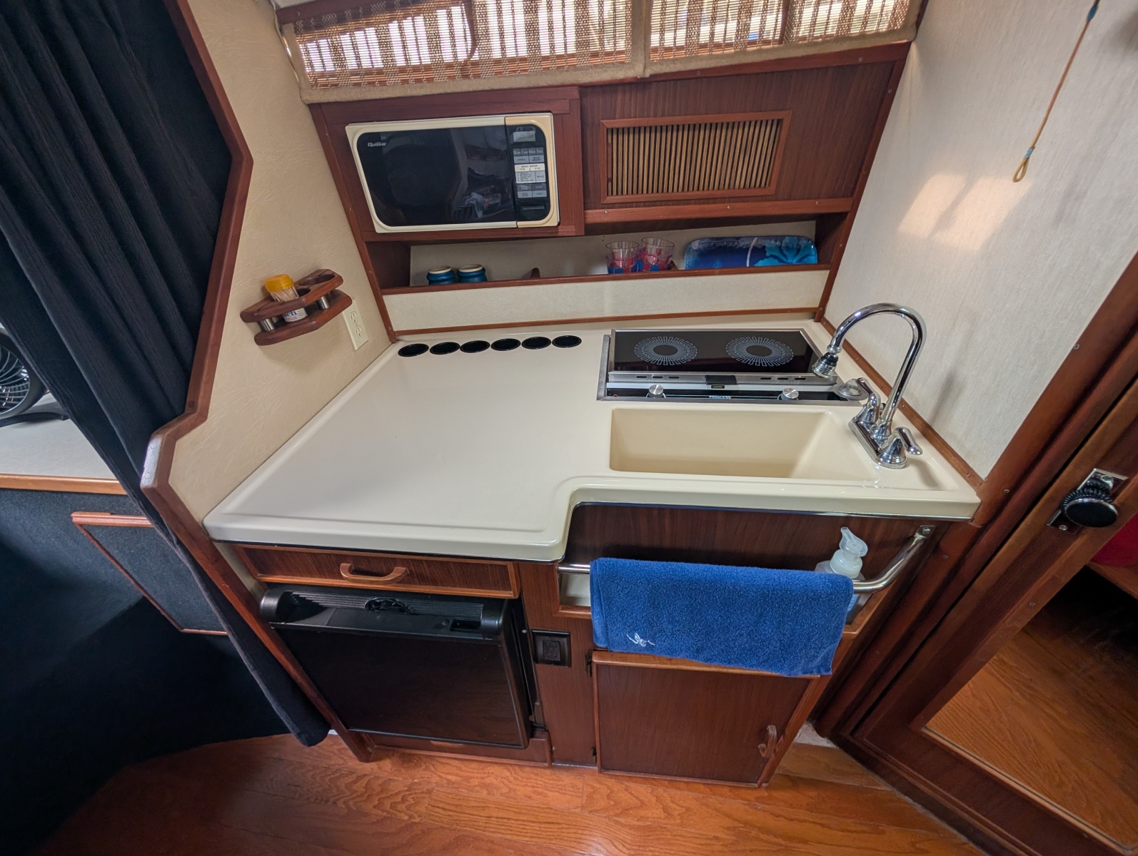 1986 Sea Ray 300 Weekender 30