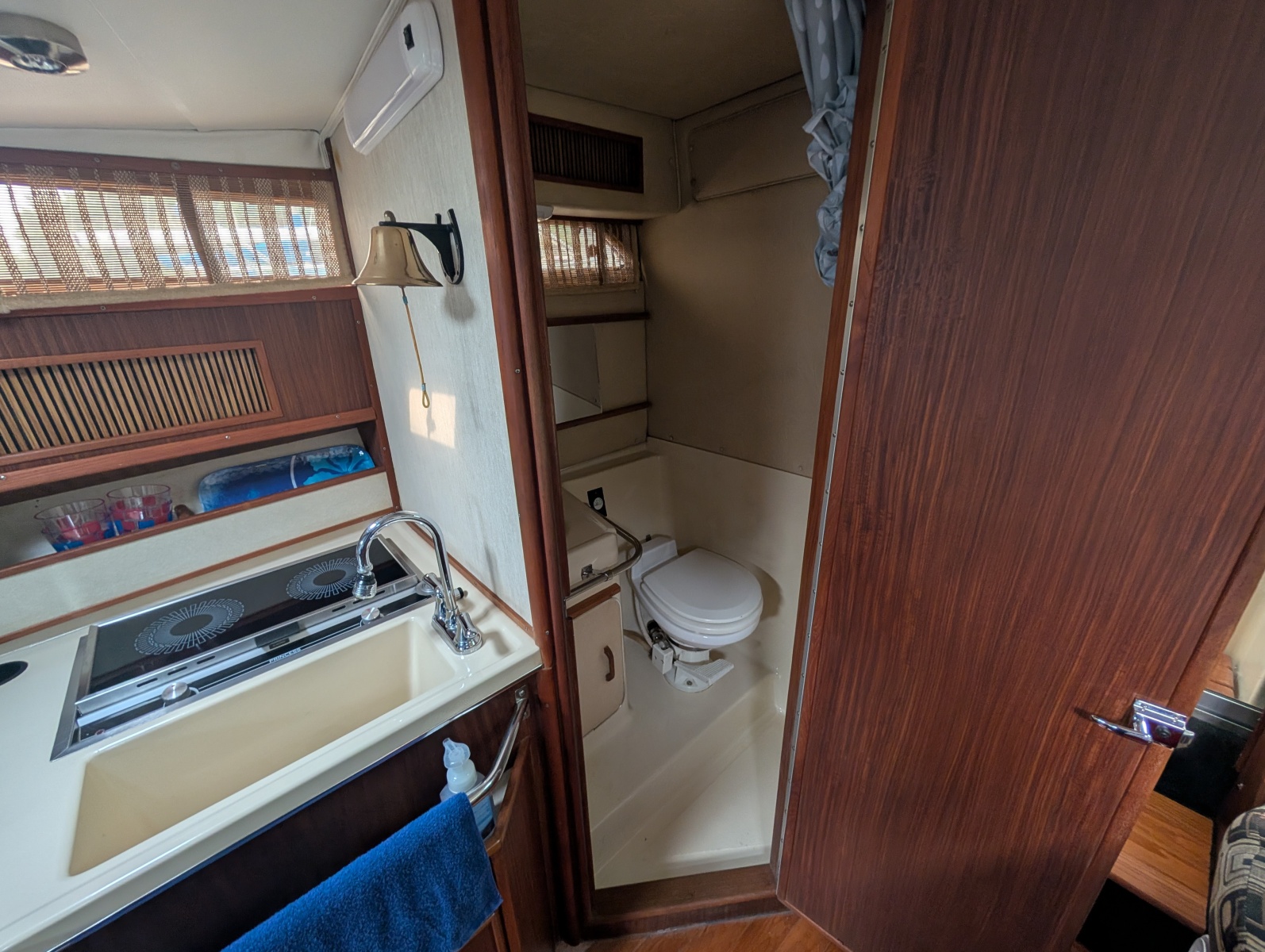 1986 Sea Ray 300 Weekender 30