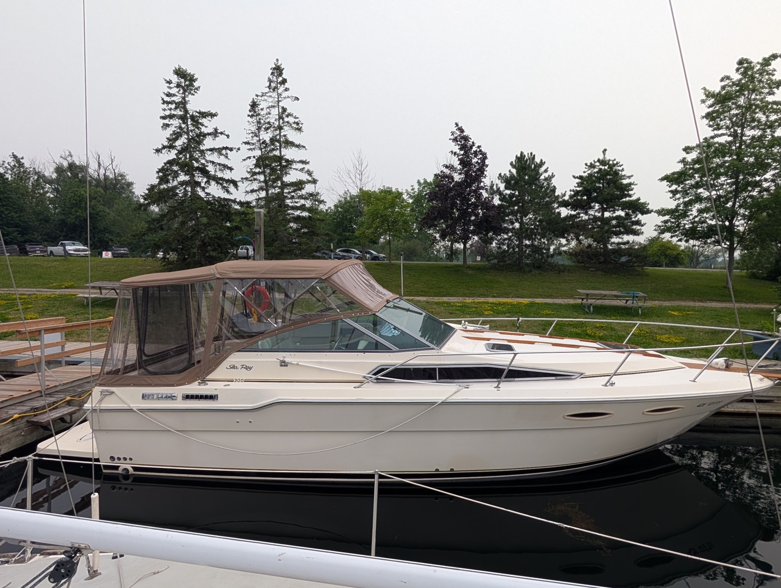 1986 Sea Ray 300 Weekender 30
