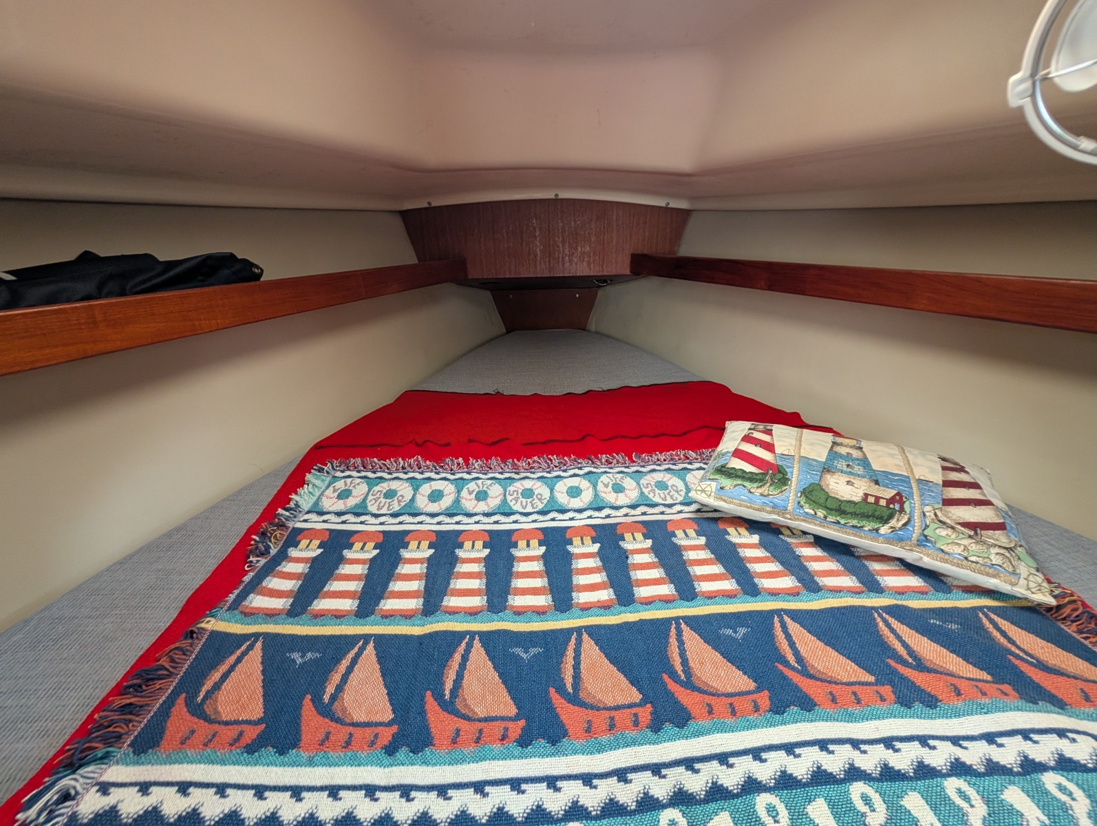 1990 Hunter 28