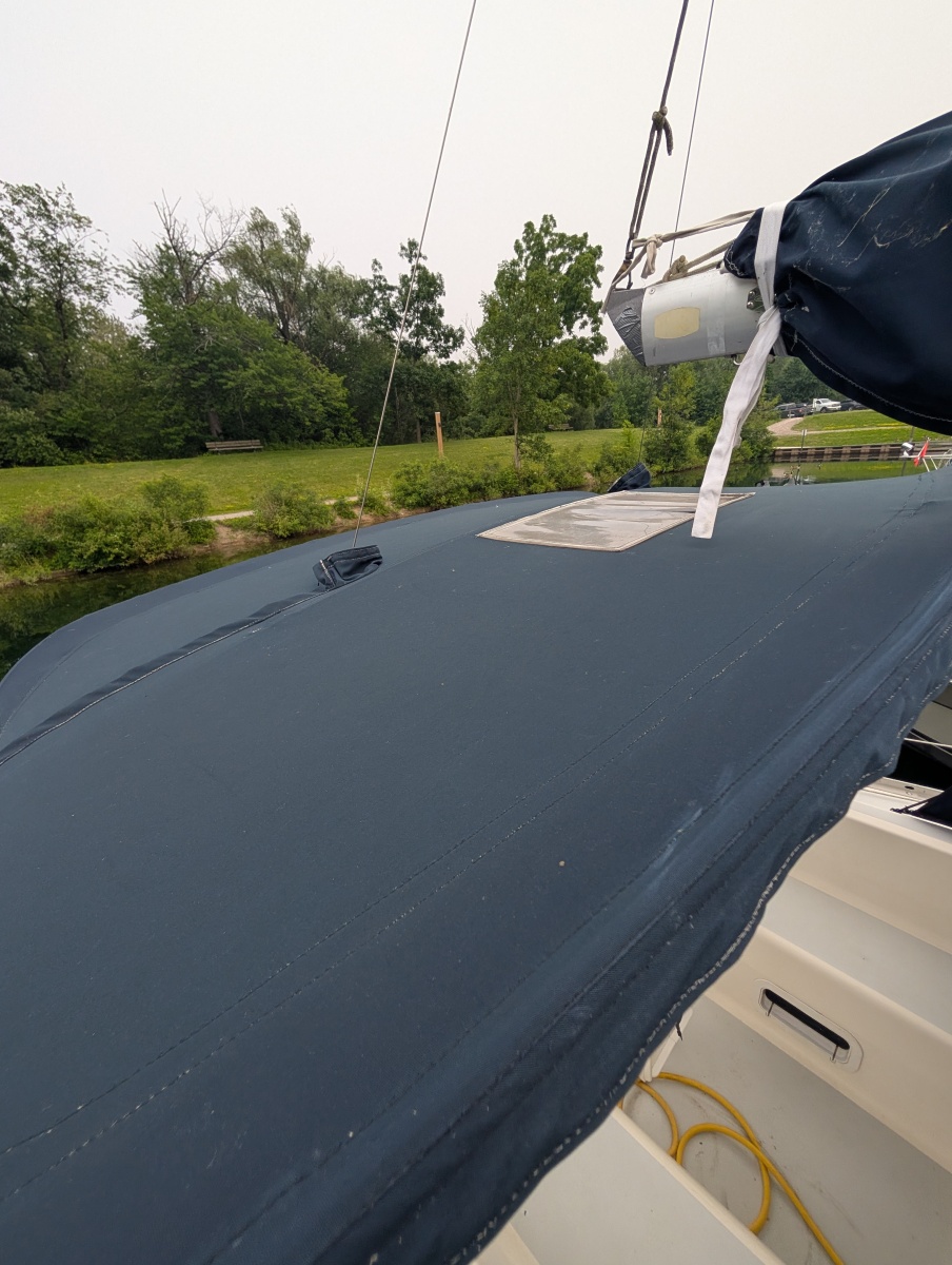 1990 Hunter 28