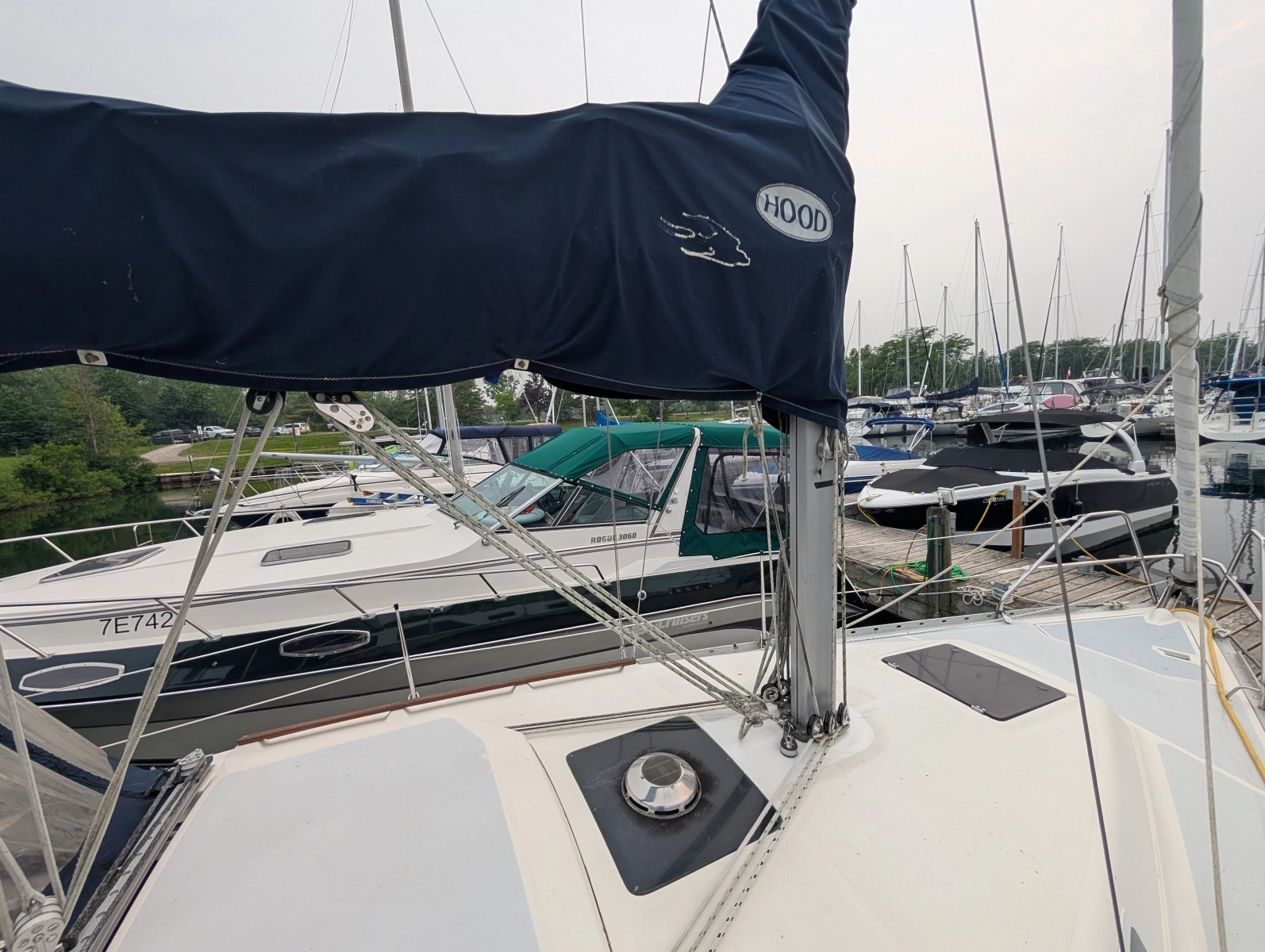 1990 Hunter 28