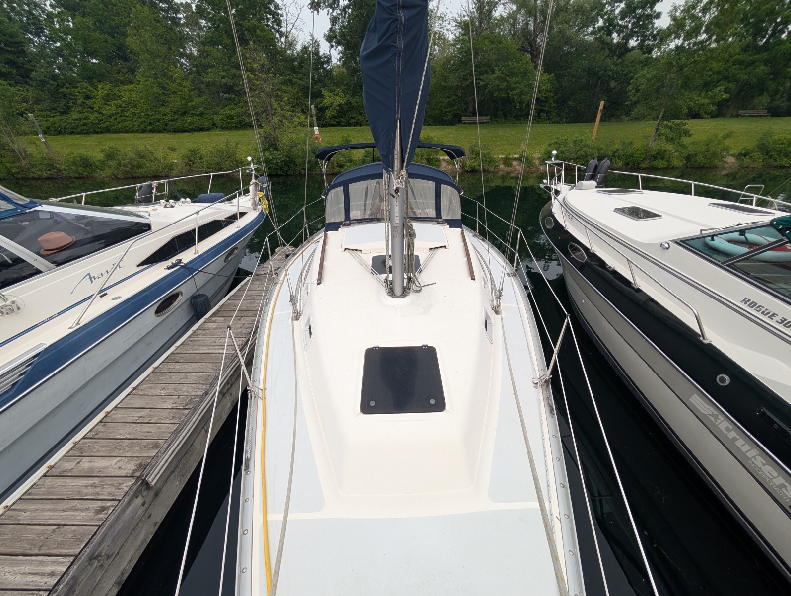 1990 Hunter 28