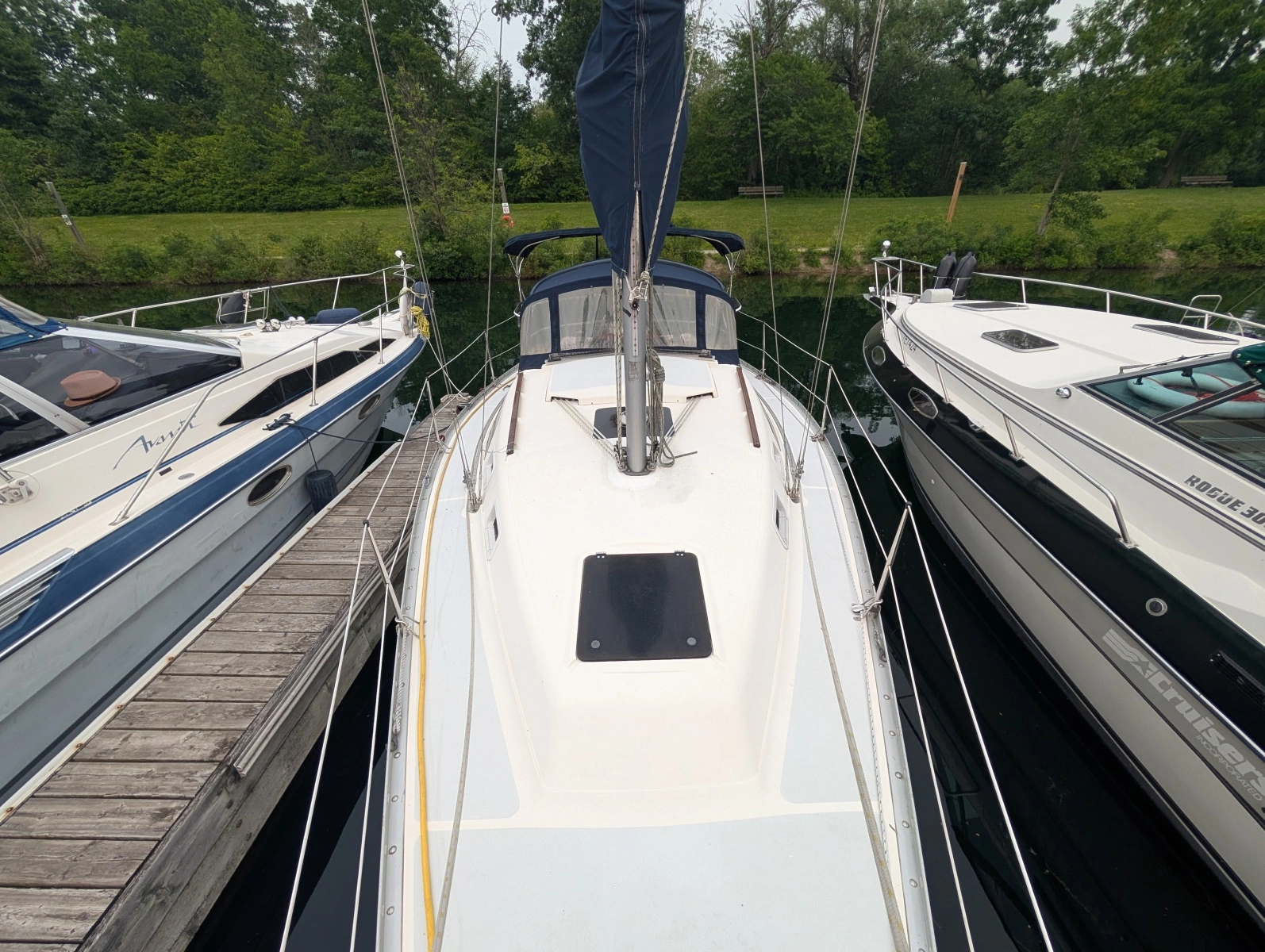 1990 Hunter 28