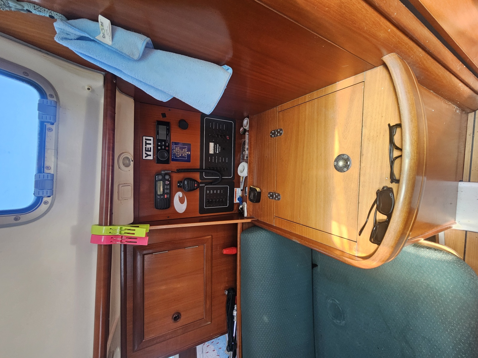 2003 Beneteau 311 31