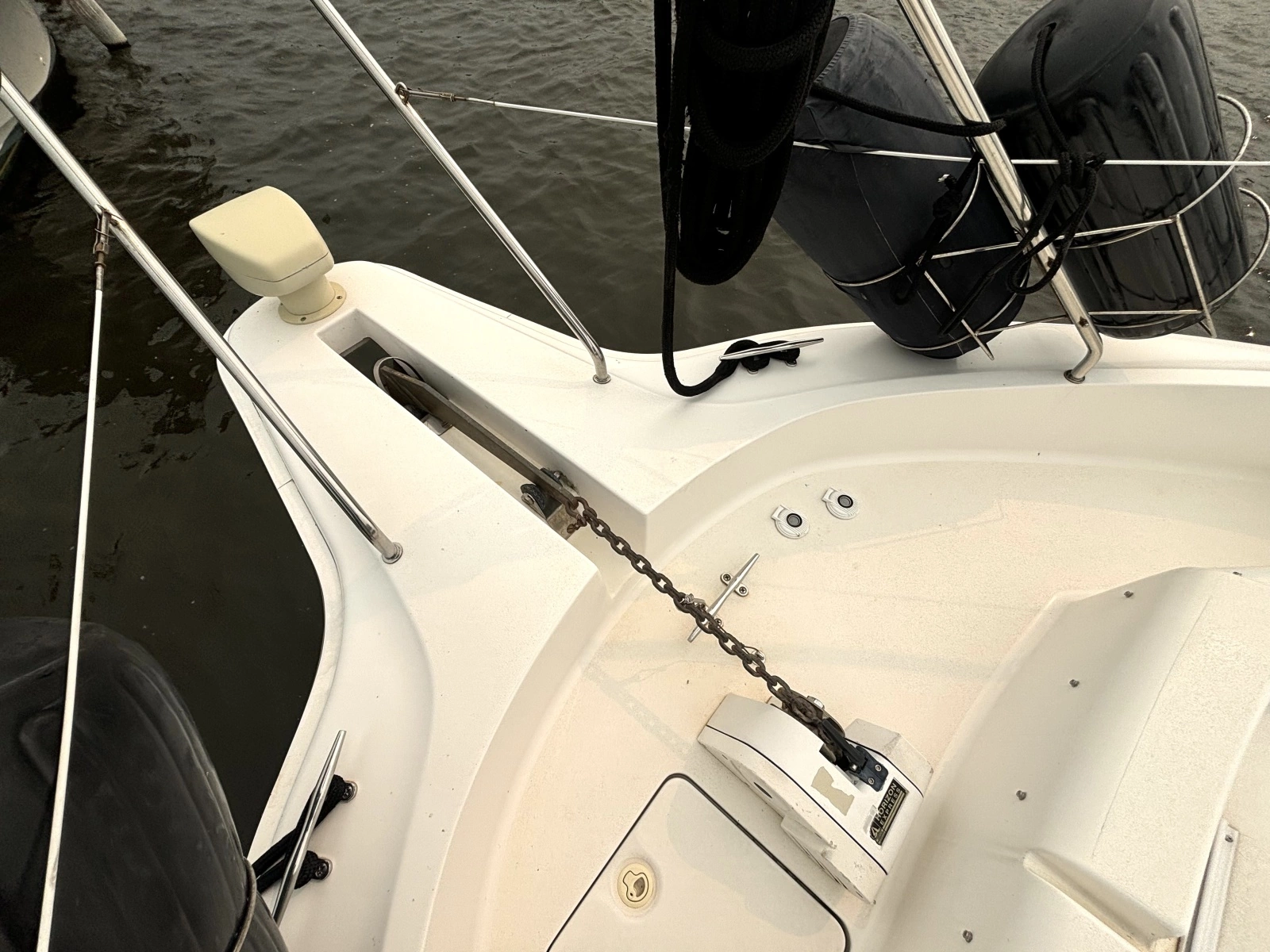 2000 Silverton 422 Motor Yacht